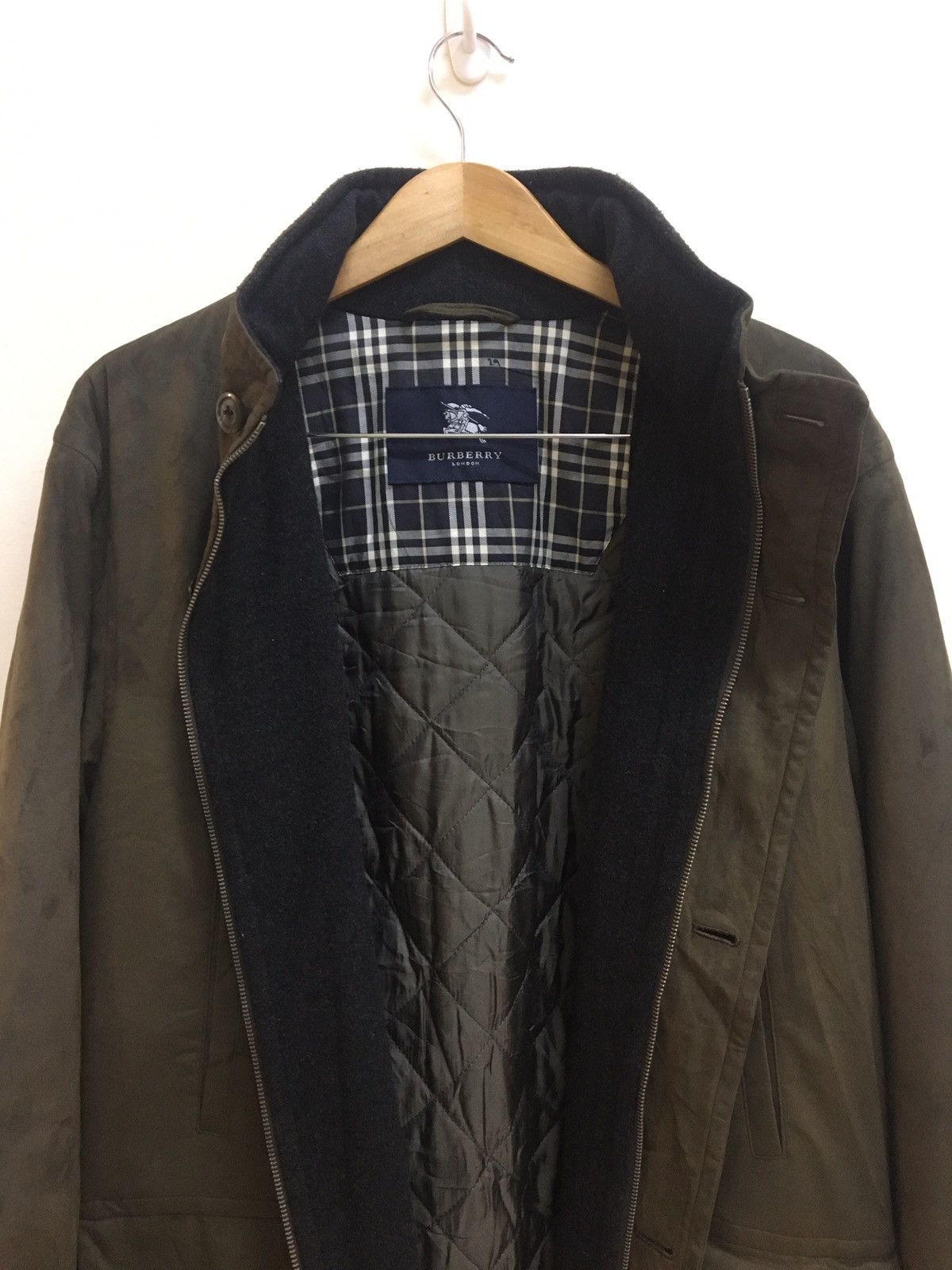 Burberry BURBERRY - VELVET GREEN/BROWN PARKA HOODIE JACKET Size US M / EU 48-50 / 2 - 1 Thumbnail