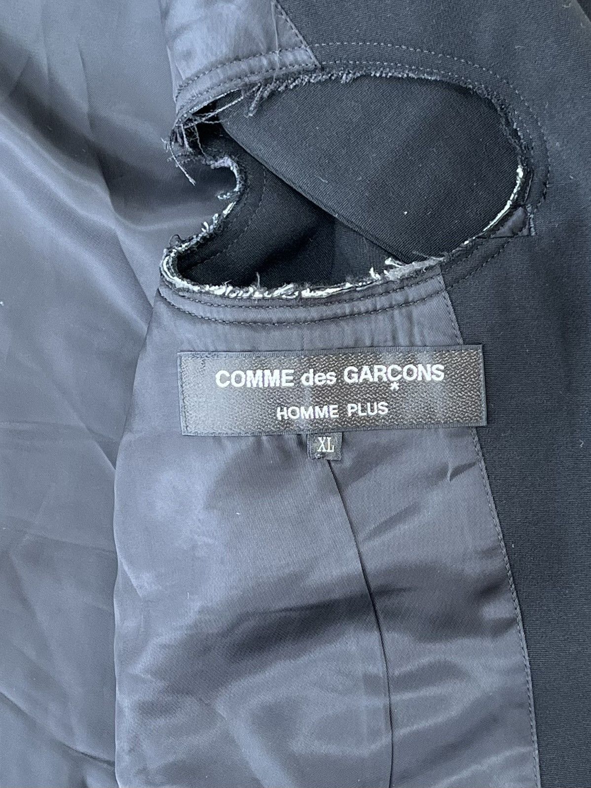 Comme des Garcons Homme Plus AW/14 CdG Homme Plus Runway Cut Hole Blazer Size US XL / EU 56 / 4 - 11 Thumbnail