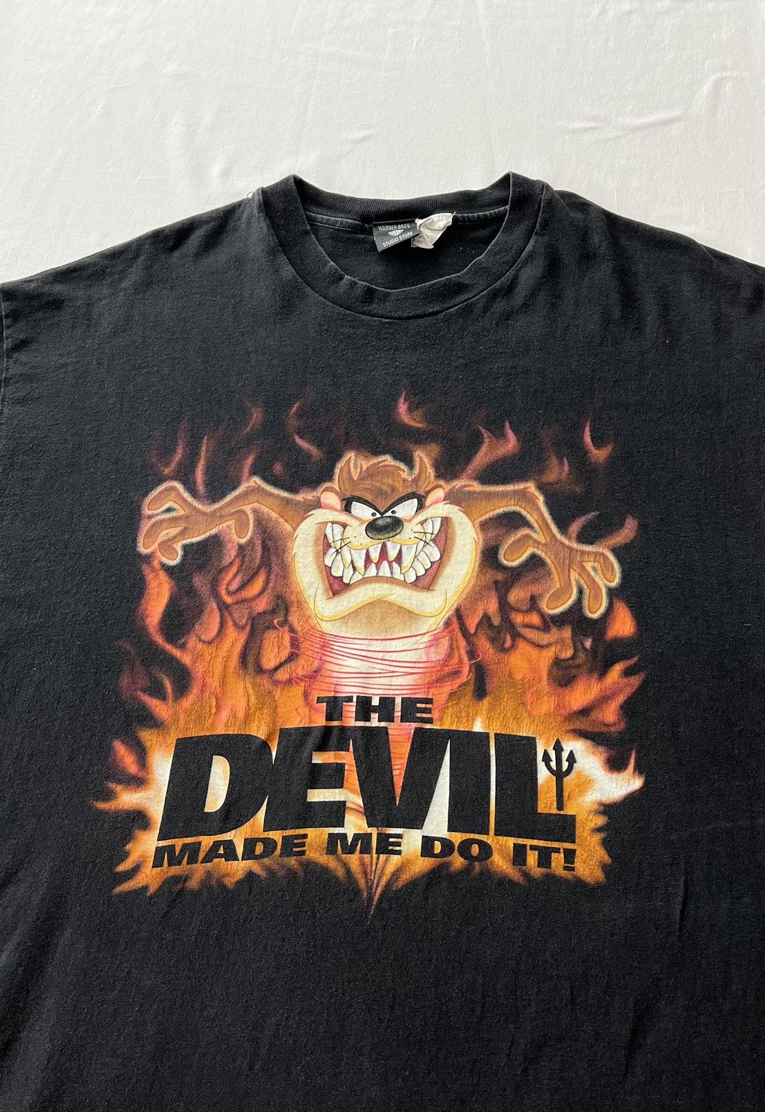 Band Tees Vintage 1998 Taz Tazmanian Devil Made Me Do It Black Tee Size US XL / EU 56 / 4 - 3 Thumbnail