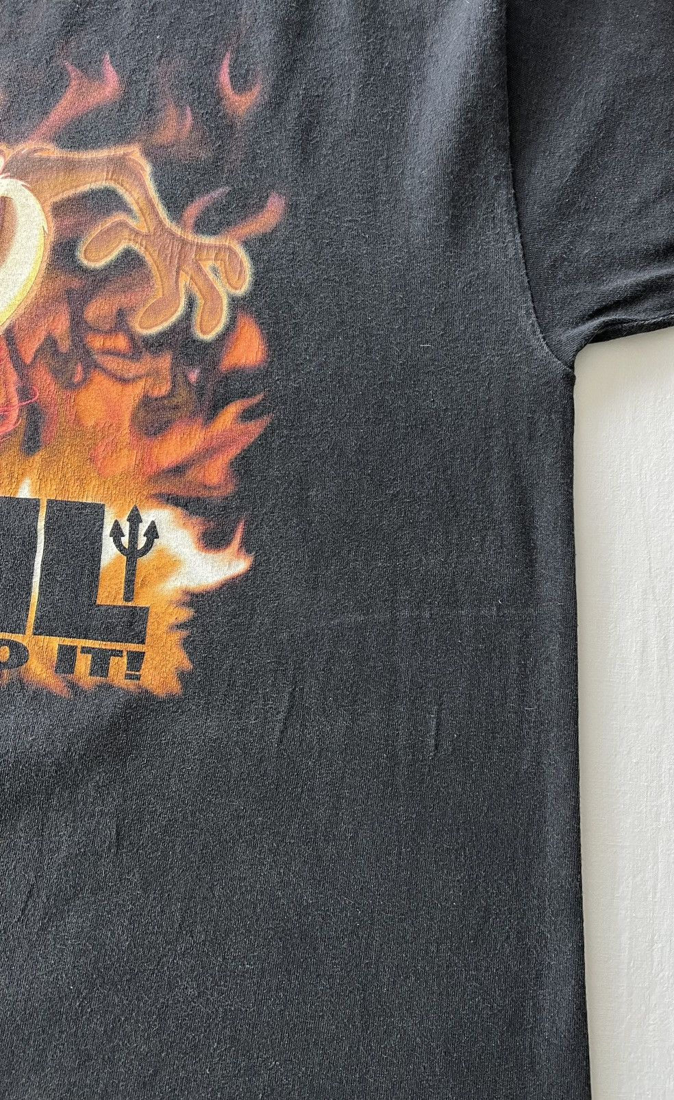 Band Tees Vintage 1998 Taz Tazmanian Devil Made Me Do It Black Tee Size US XL / EU 56 / 4 - 7 Thumbnail