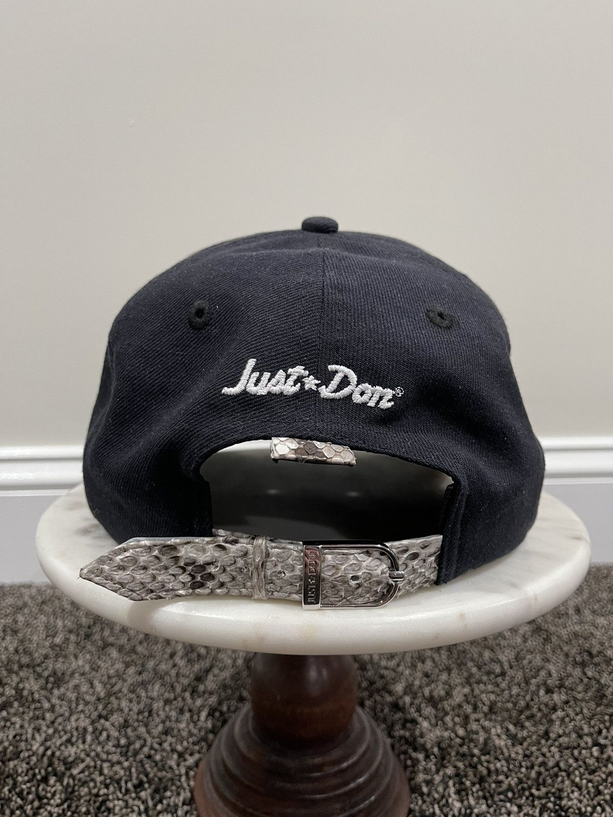 Just Don Just Don MLB NYY New York Yankes 2021 Snakeskin Navy Hat Size ONE SIZE - 3 Thumbnail