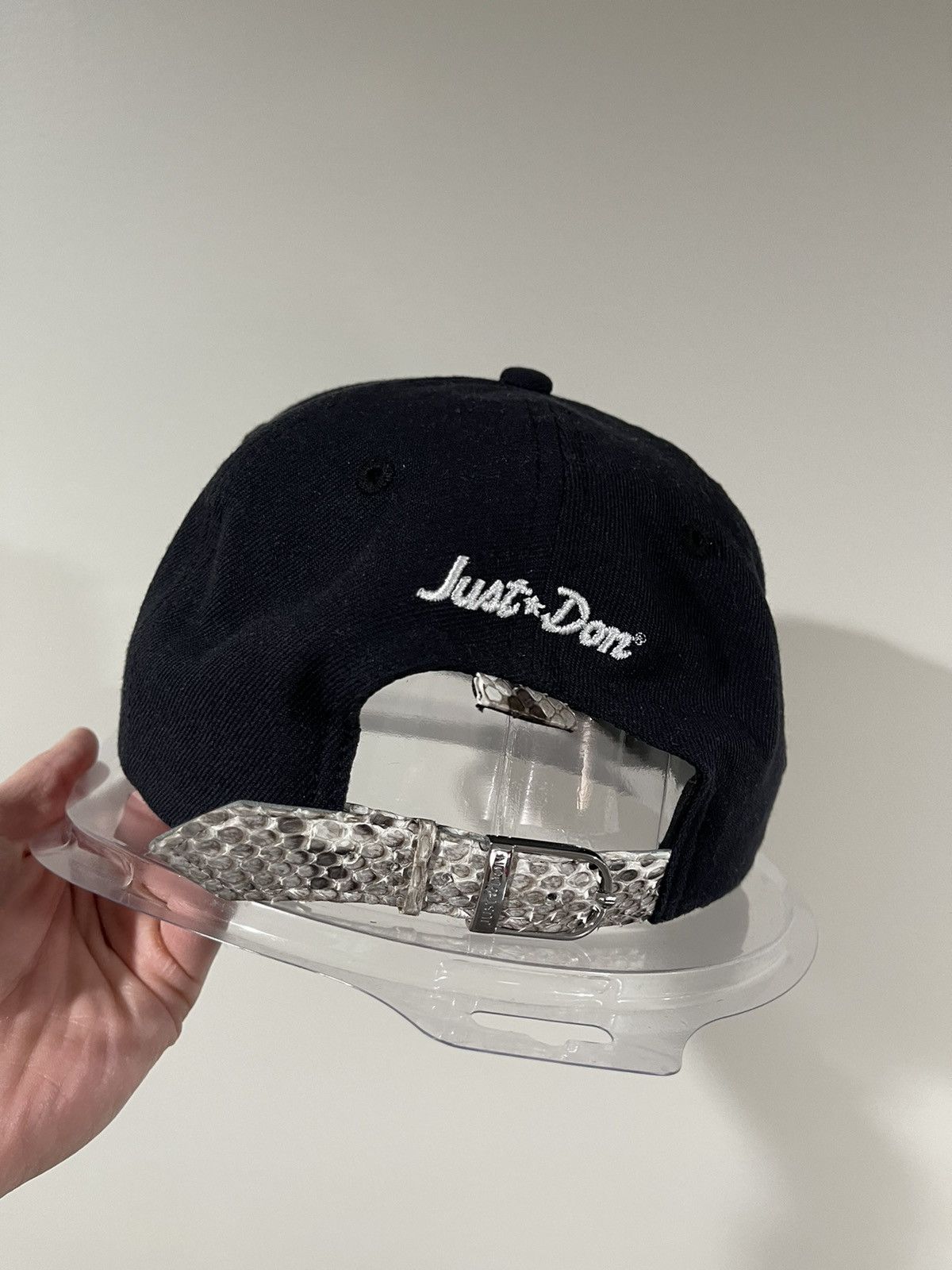 Just Don Just Don MLB NYY New York Yankes 2021 Snakeskin Navy Hat Size ONE SIZE - 9 Thumbnail