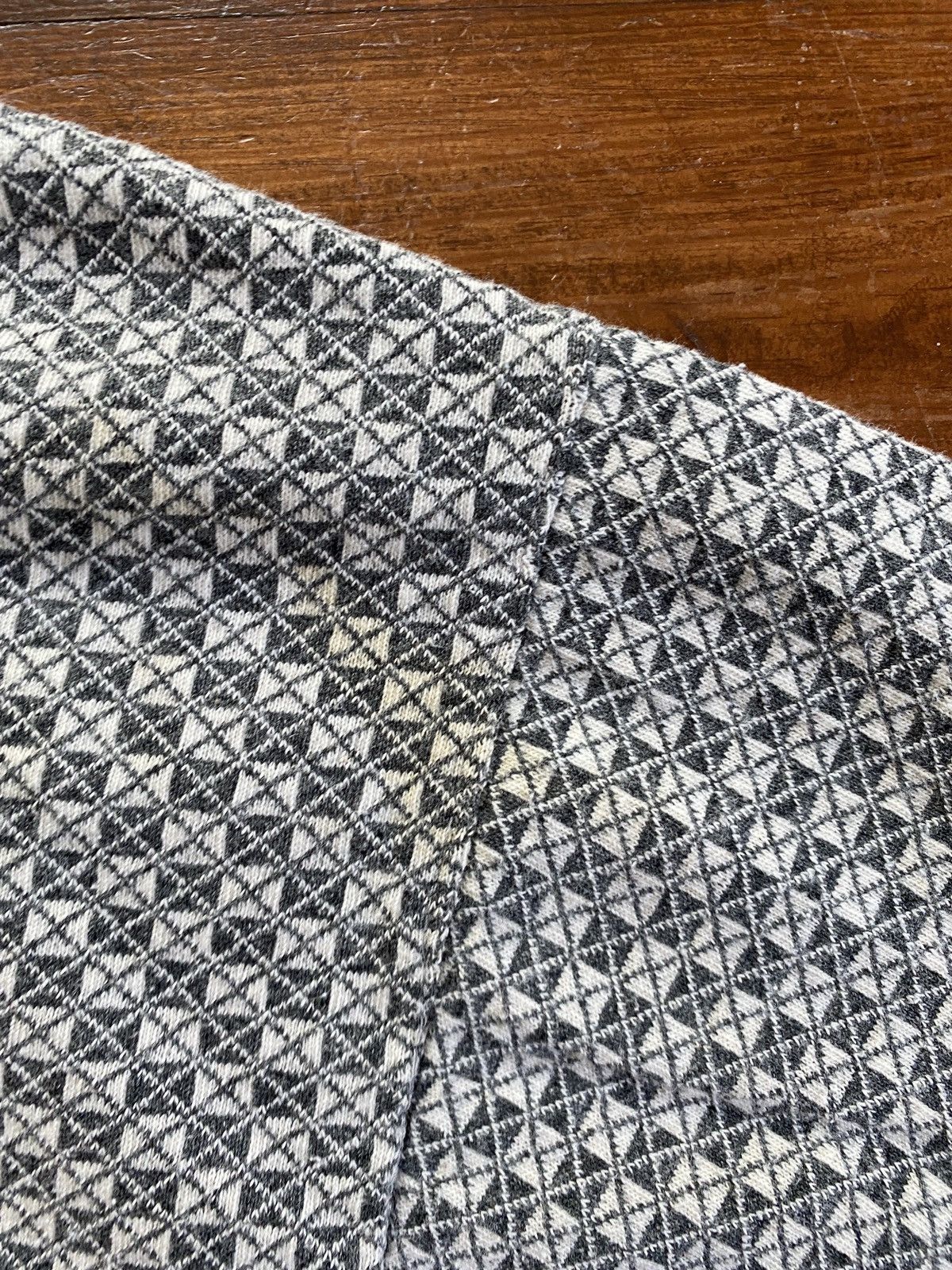 Vintage Vintage 90’s Expressions Patterned Henley Long Sleeve Tee Size US XL / EU 56 / 4 - 8 Thumbnail