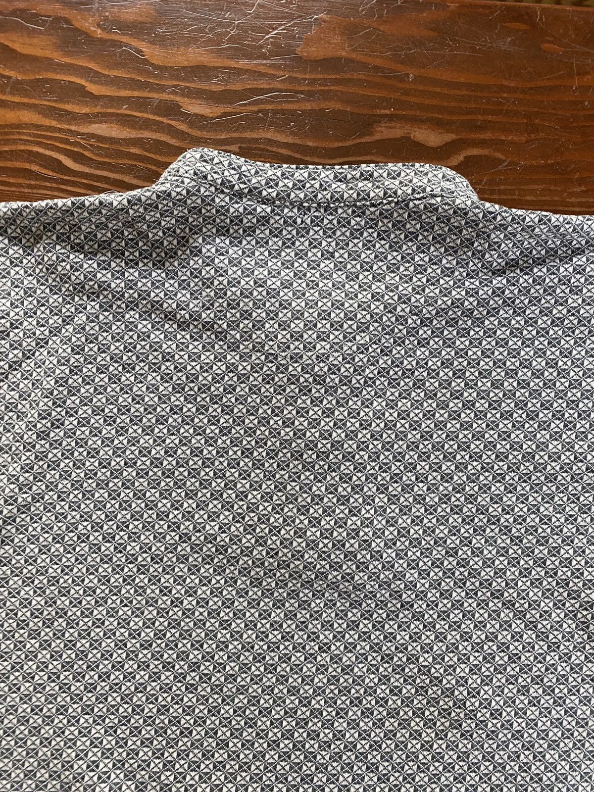 Vintage Vintage 90’s Expressions Patterned Henley Long Sleeve Tee Size US XL / EU 56 / 4 - 11 Thumbnail