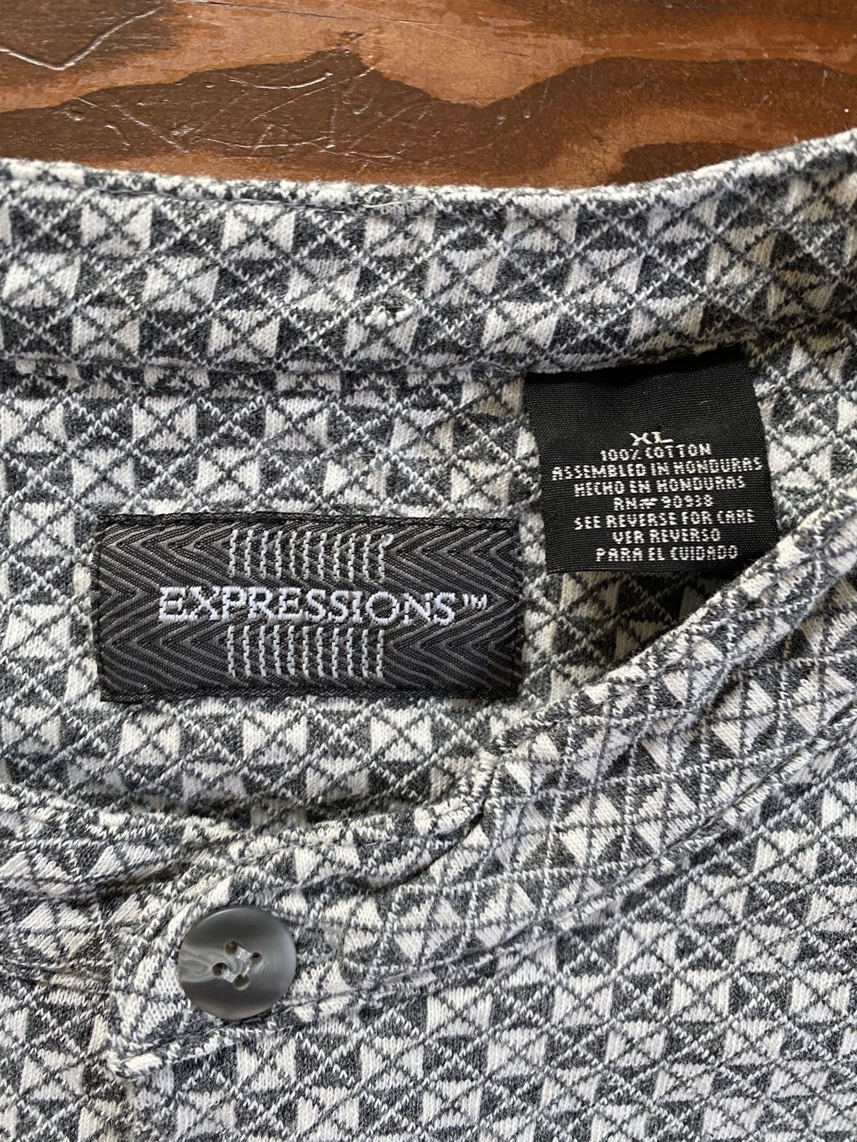 Vintage Vintage 90’s Expressions Patterned Henley Long Sleeve Tee Size US XL / EU 56 / 4 - 3 Thumbnail