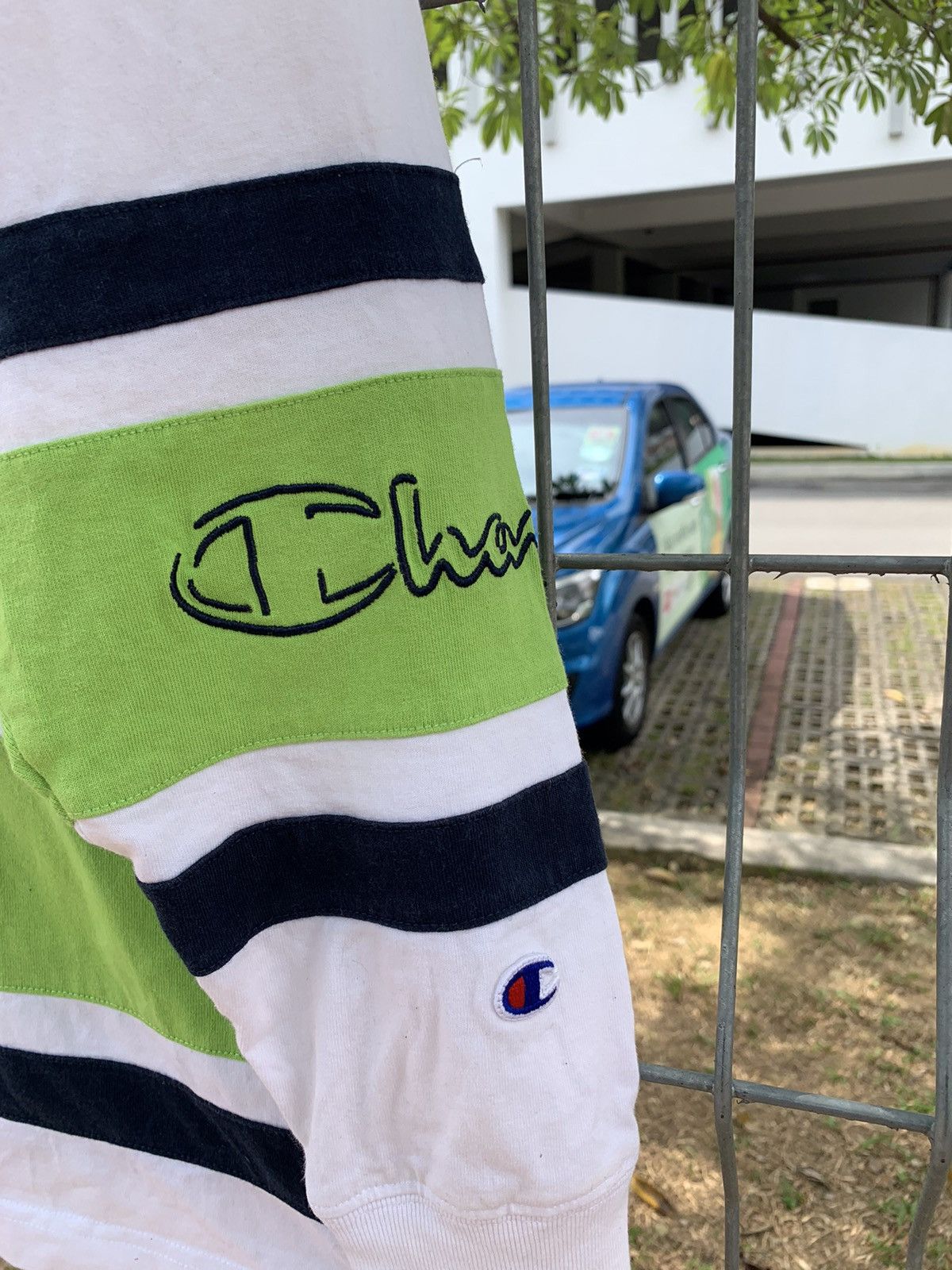 Champion × Vintage Vintage Classic Colour Block Champioj Spellout Logo Size US M / EU 48-50 / 2 - 3 Thumbnail