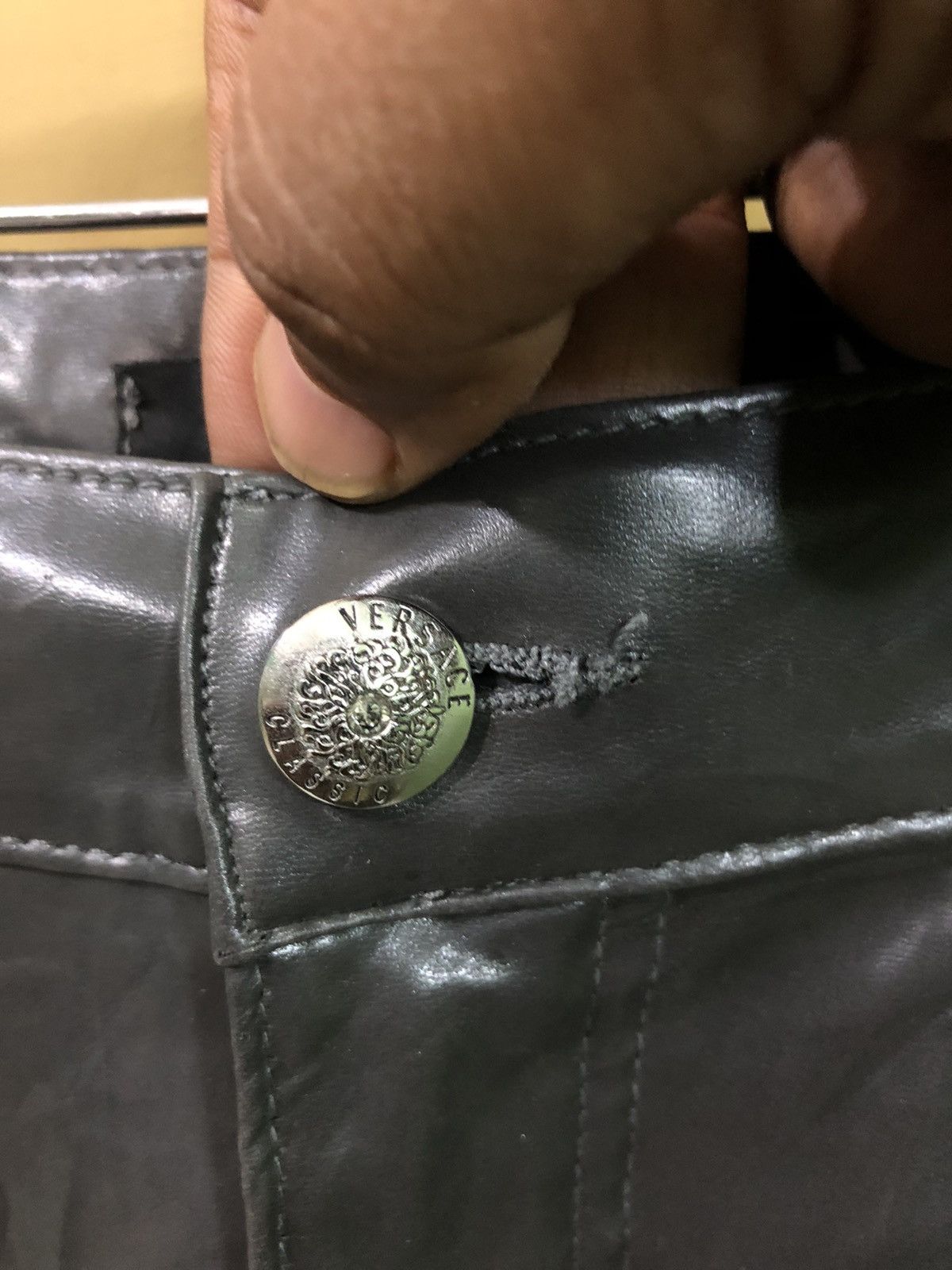 Leather Vintage Versace Classic V2 Leather Pants Size US 30 / EU 46 - 6 Thumbnail