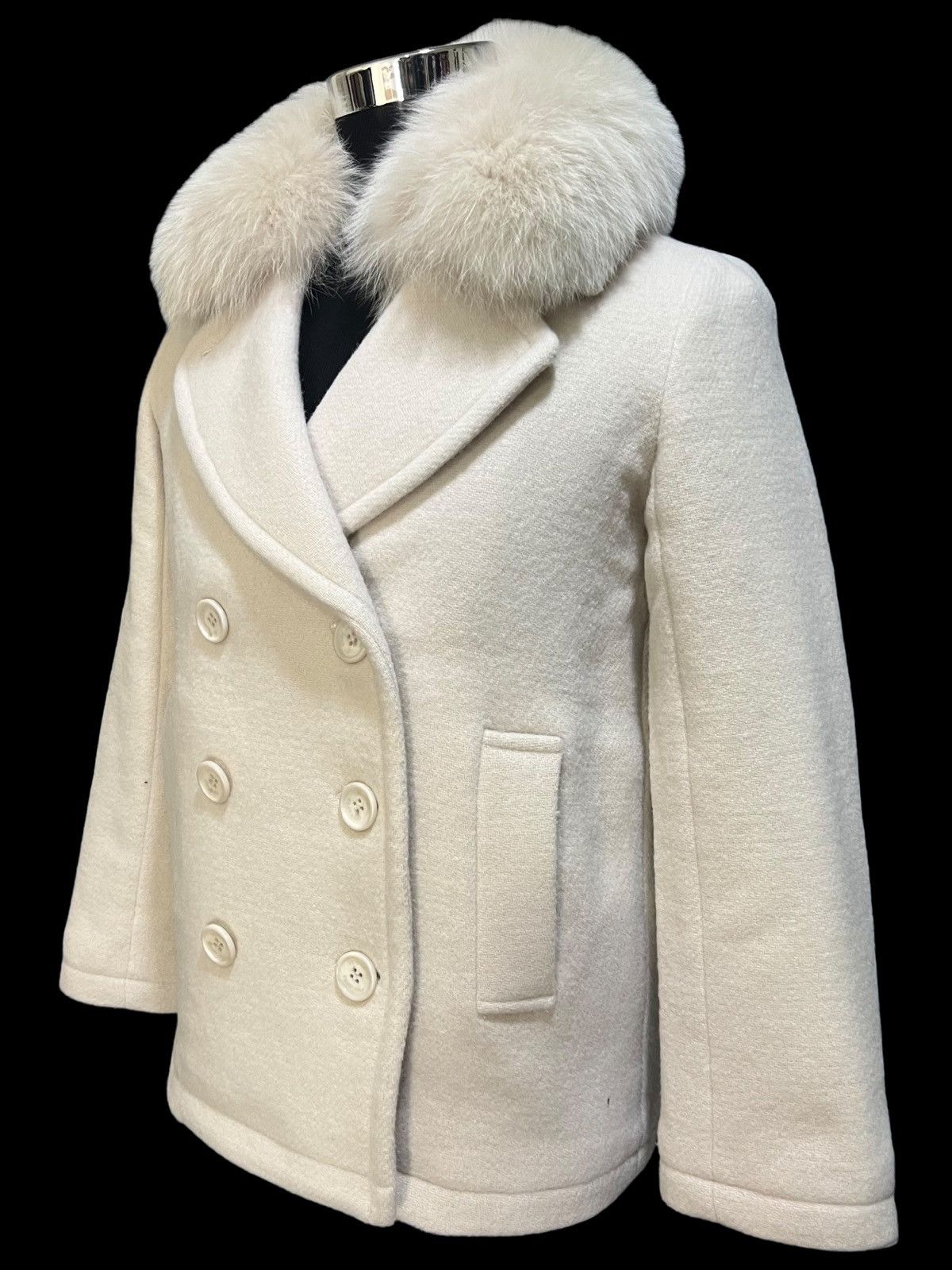 Designer × Japanese Brand 🔥NEED GONE🔥FRAY ID CASUAL WEAR CREAM WOOL PEACOAT FUR COLLAR Size S / US 4 / IT 40 - 6 Thumbnail