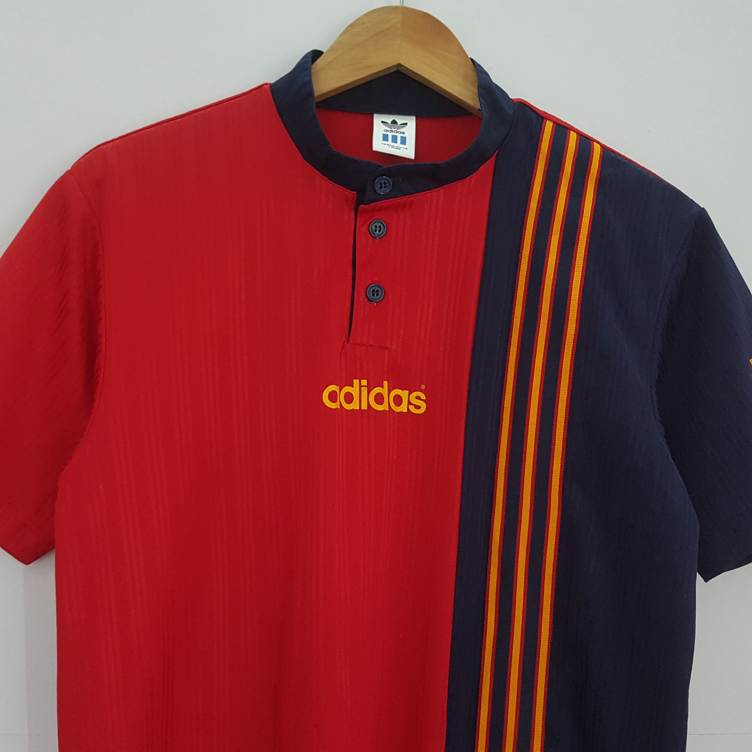 Adidas × Vintage Vintage 90's Adidas Spanish Team Football Soccer Jersey Size US L / EU 52-54 / 3 - 4 Thumbnail