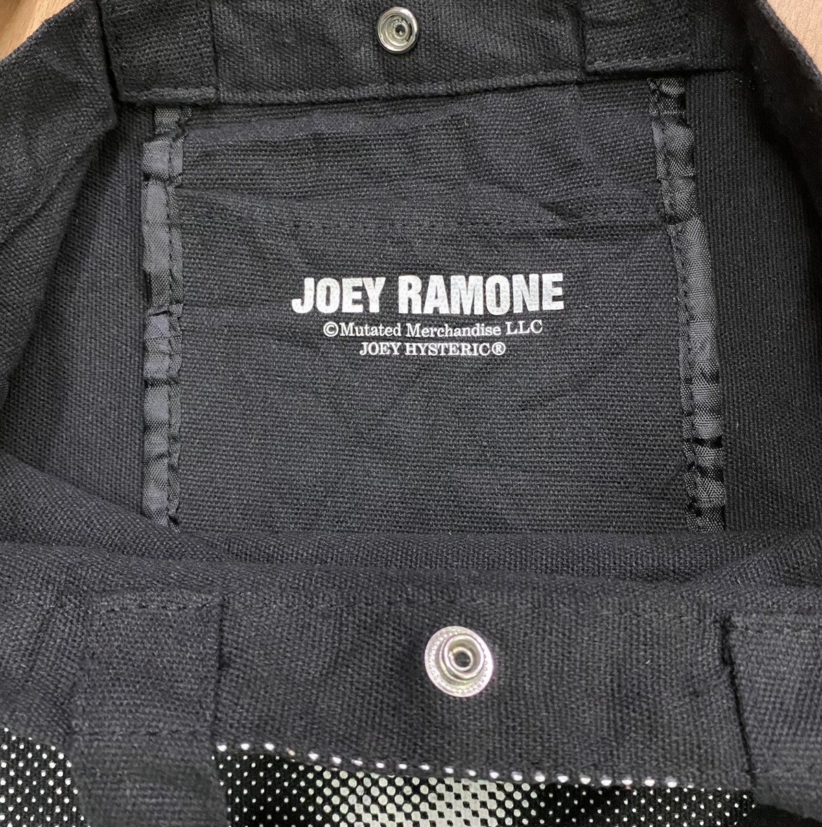 Hysteric Glamour HYSTERIC X JOEY RAMONES SHOULDER BAG Size ONE SIZE - 8 Thumbnail