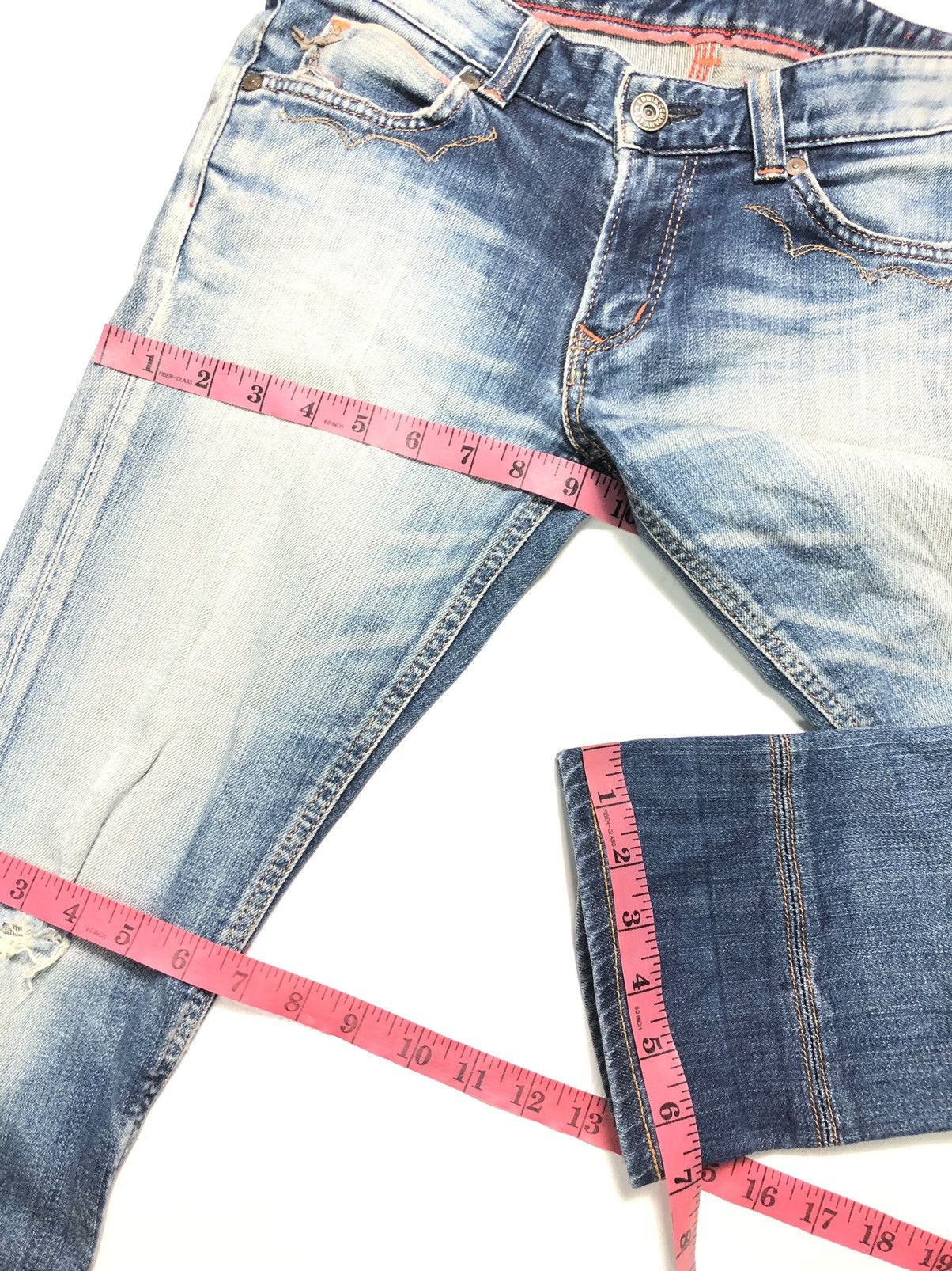 Edwin × Vintage VINTAGE EDWIN SELVEDGE SHORT QUARTER DISTRESSED FOR G1RL Size US 30 / EU 46 - 18 Thumbnail