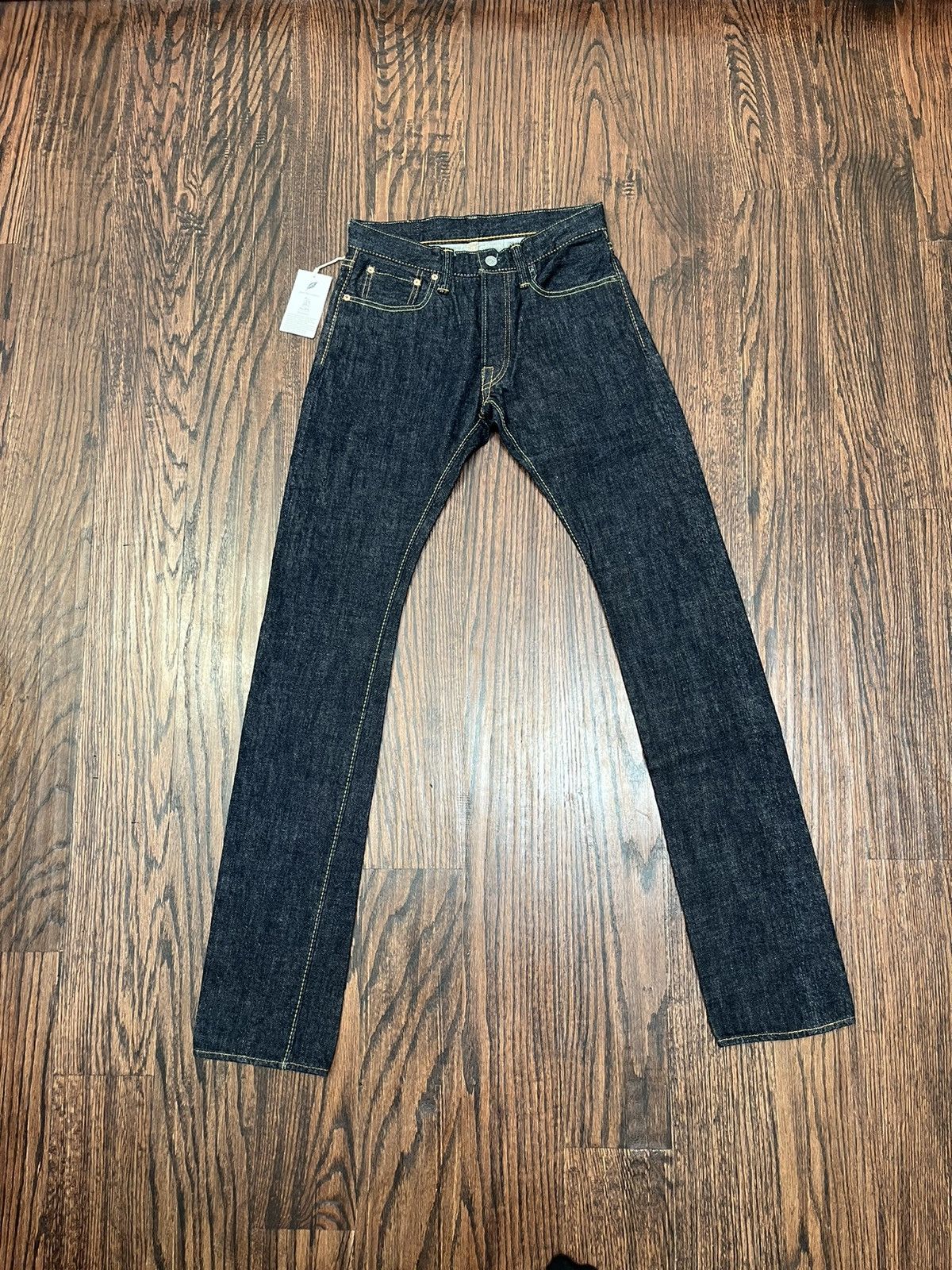 Slim tapered unsanforized raw denim