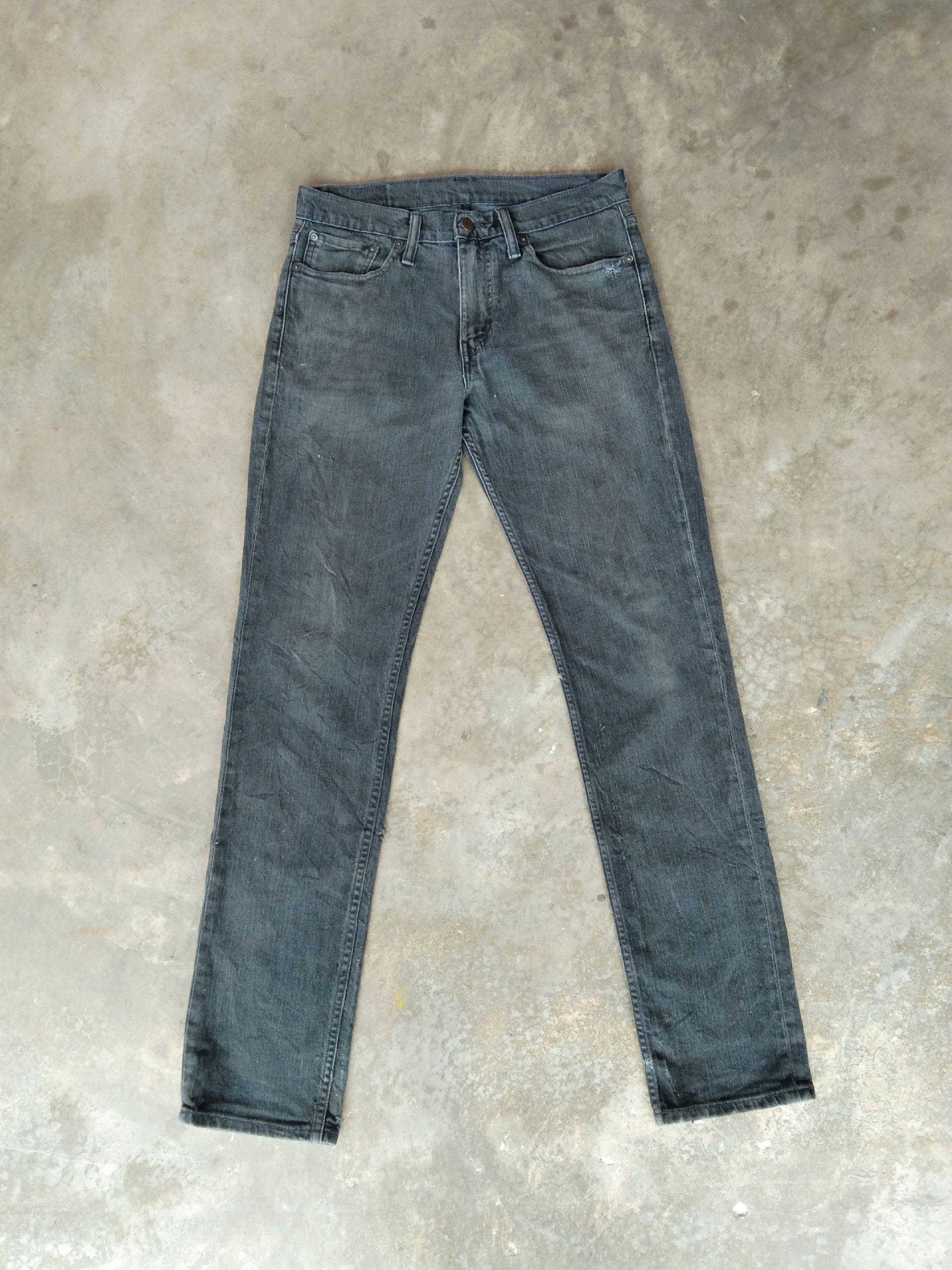 image of Vintage Levi's Jeans 511 Faded Black Distressed Denim 32X32, Men's