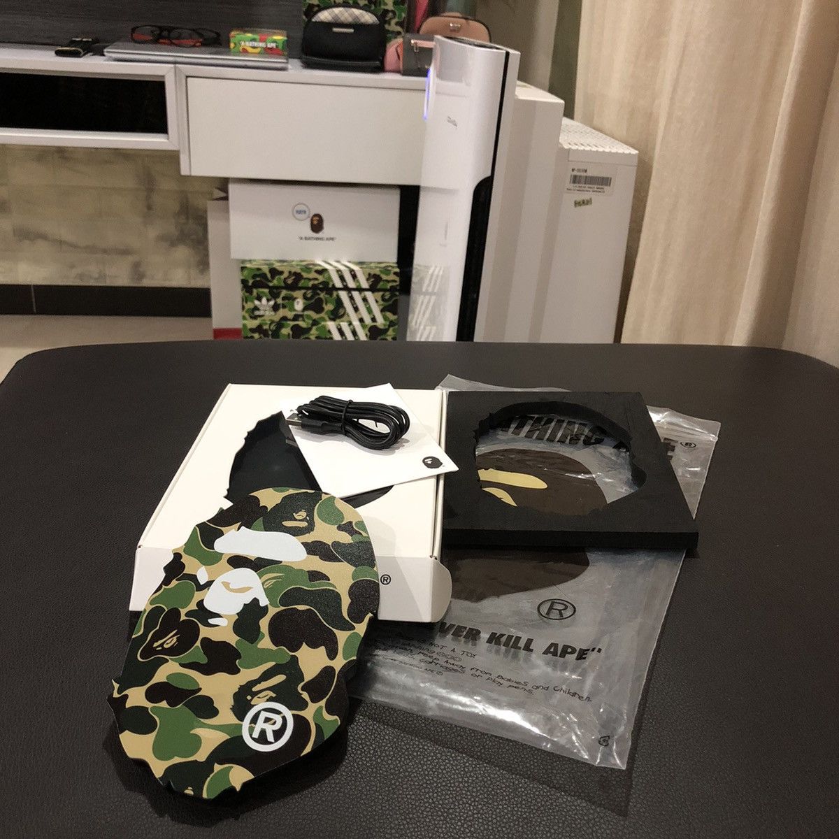 Bape 🔥OG BAPE ABC Camo Ape Head Wireless Charger Size ONE SIZE - 2 Thumbnail