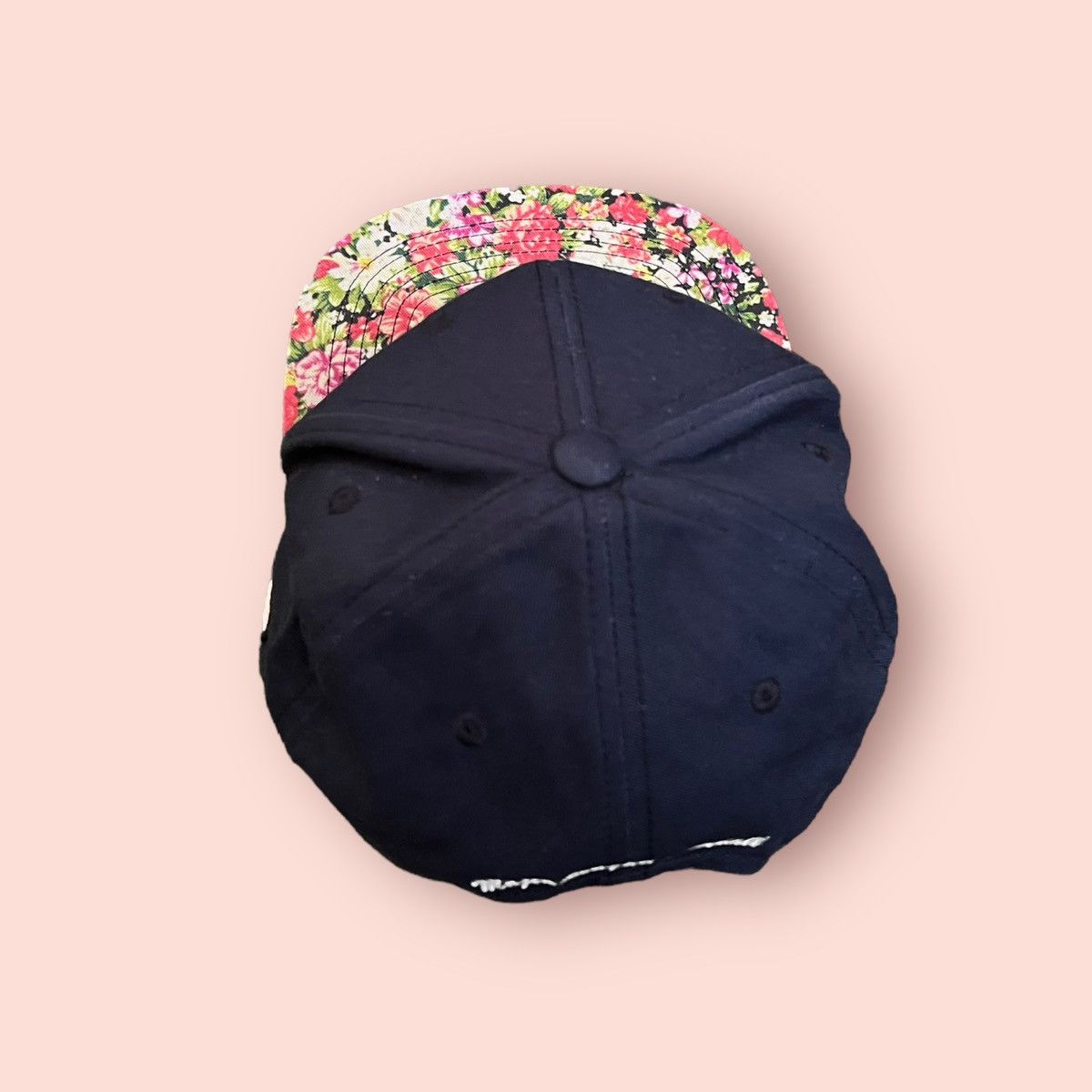MLB VINTAGE MLB NY YANKEES FLORAL BRIM SNAPBACK CAP Size ONE SIZE - 9 Thumbnail