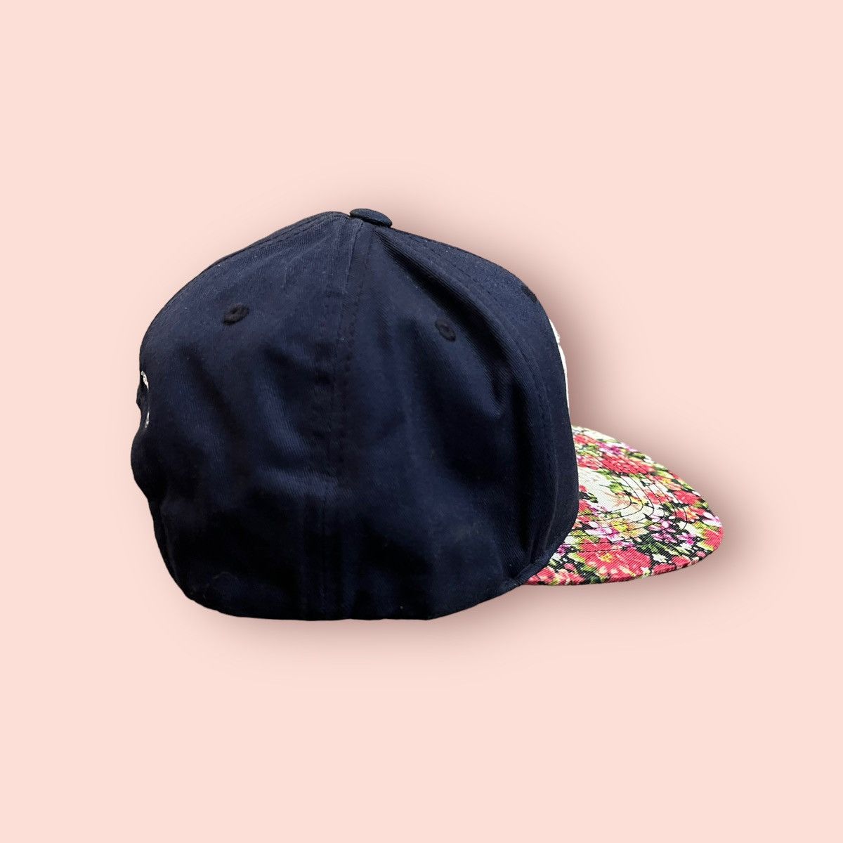 MLB VINTAGE MLB NY YANKEES FLORAL BRIM SNAPBACK CAP Size ONE SIZE - 10 Thumbnail