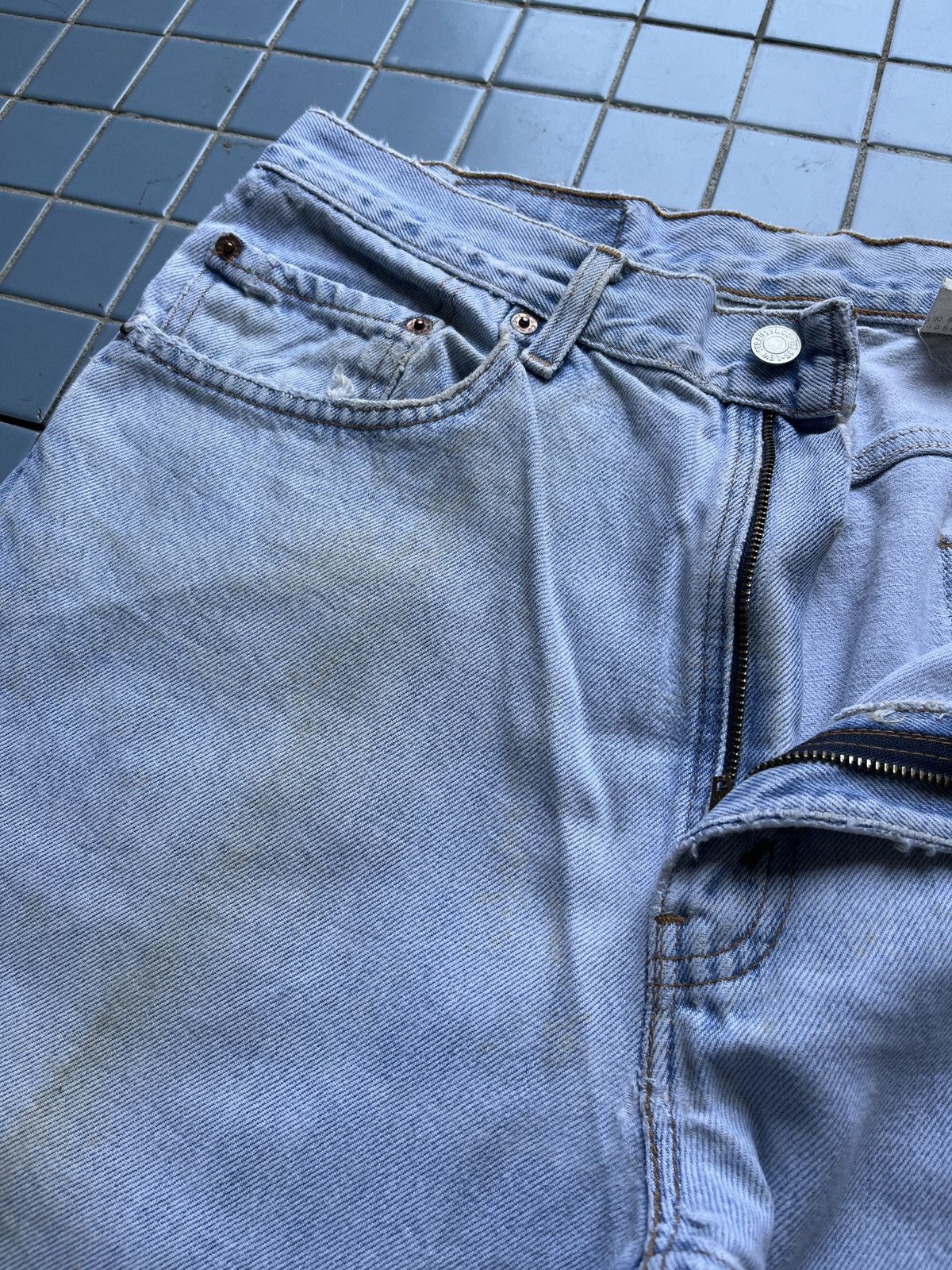 Levi's × Vintage 90s Vintage Levis 505 Light Wash Jeans - J544 Size US 34 / EU 50 - 6 Thumbnail