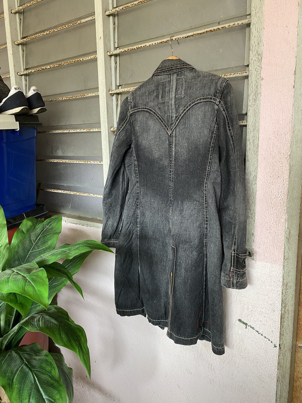 Levi's Levis long denim jacket Size M / US 6-8 / IT 42-44 - 2 Thumbnail