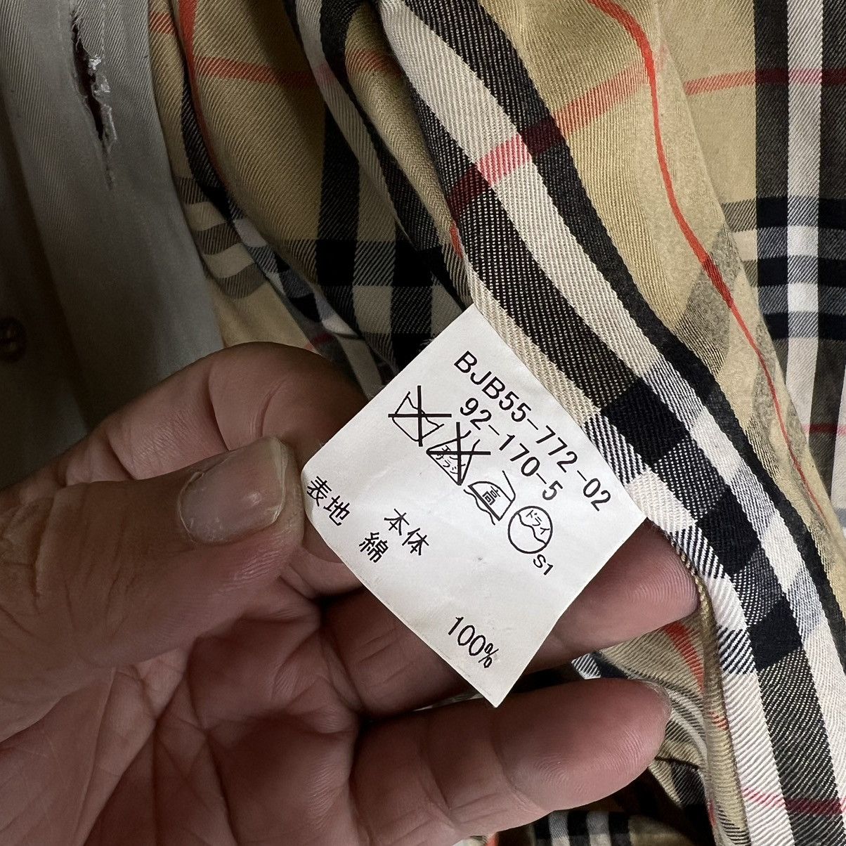 Burberry VINTAGE TRENCH COAT BURBERRY NOVA CHECK Size US M / EU 48-50 / 2 - 14 Thumbnail