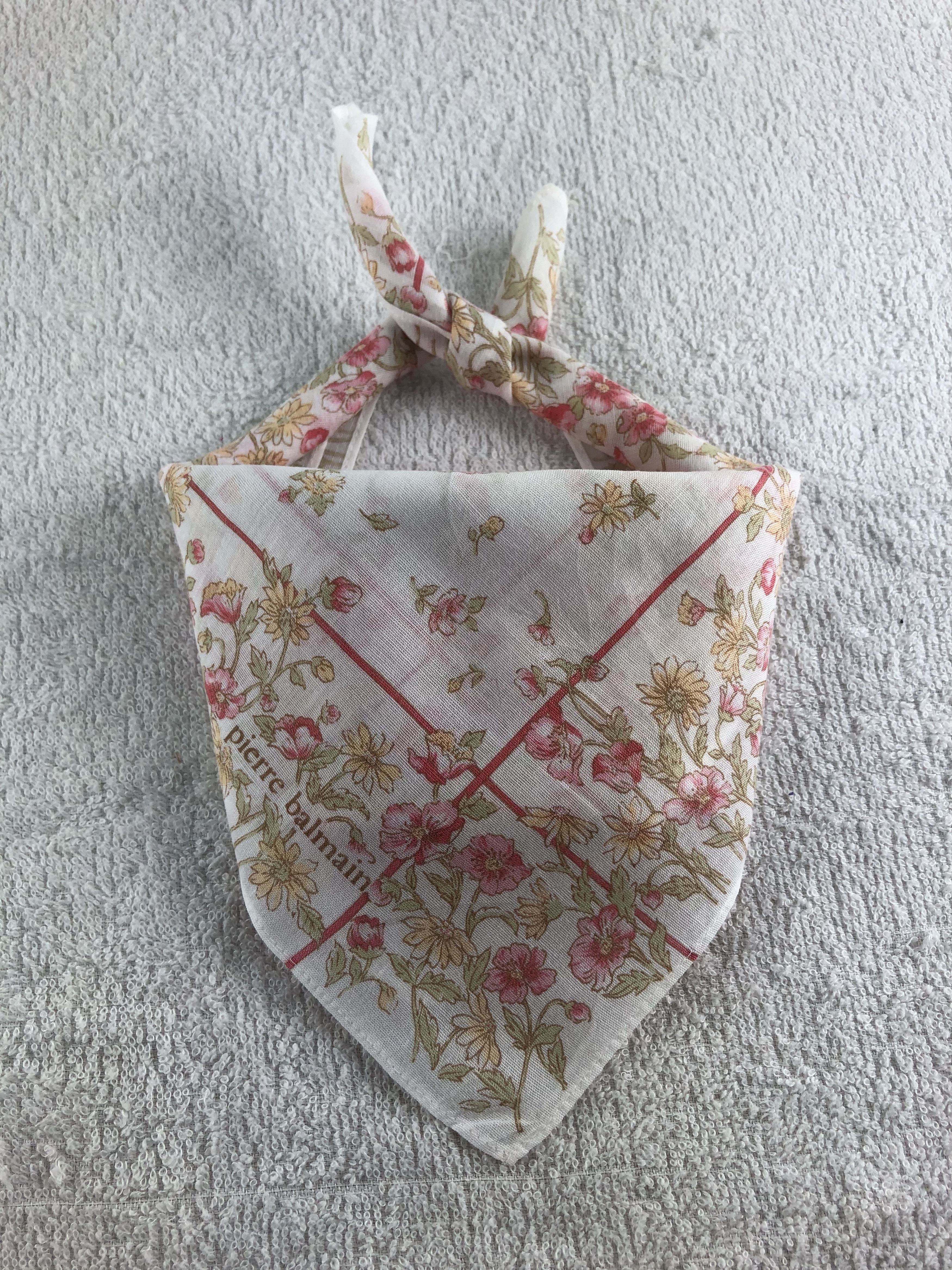 Pierre Balmain Pierre Balmain Handkerchief / Bandana / Neckerchief C278 Size ONE SIZE - 1 Thumbnail