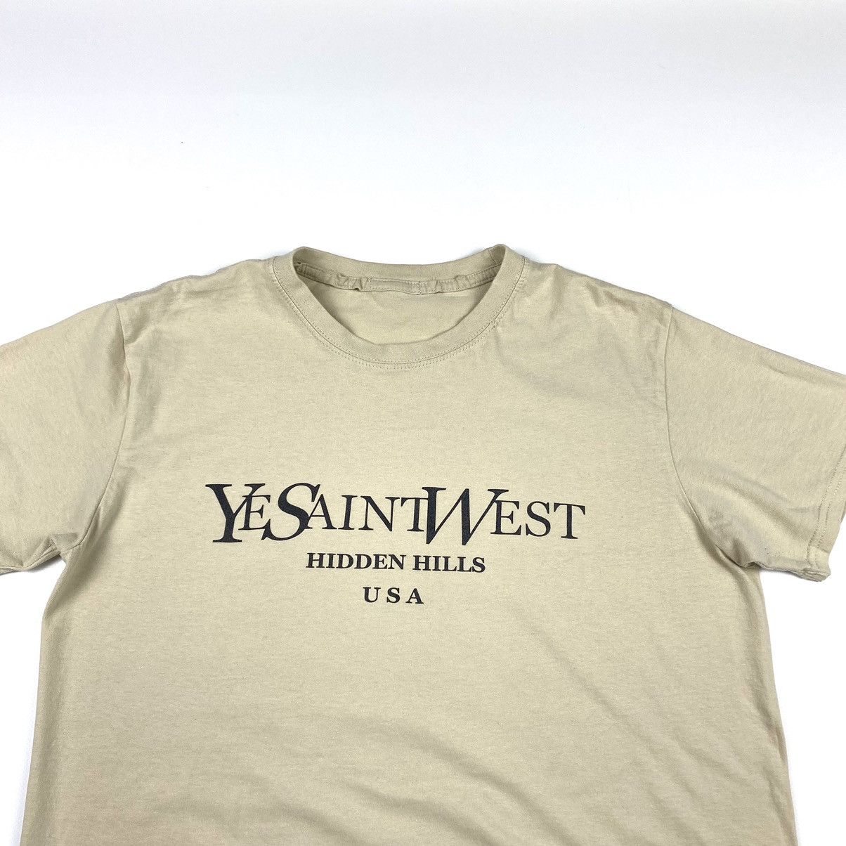 Rap Tees Vintage Kanye West “Ye Saint West” Tour T Shirt Size US M / EU 48-50 / 2 - 2 Thumbnail