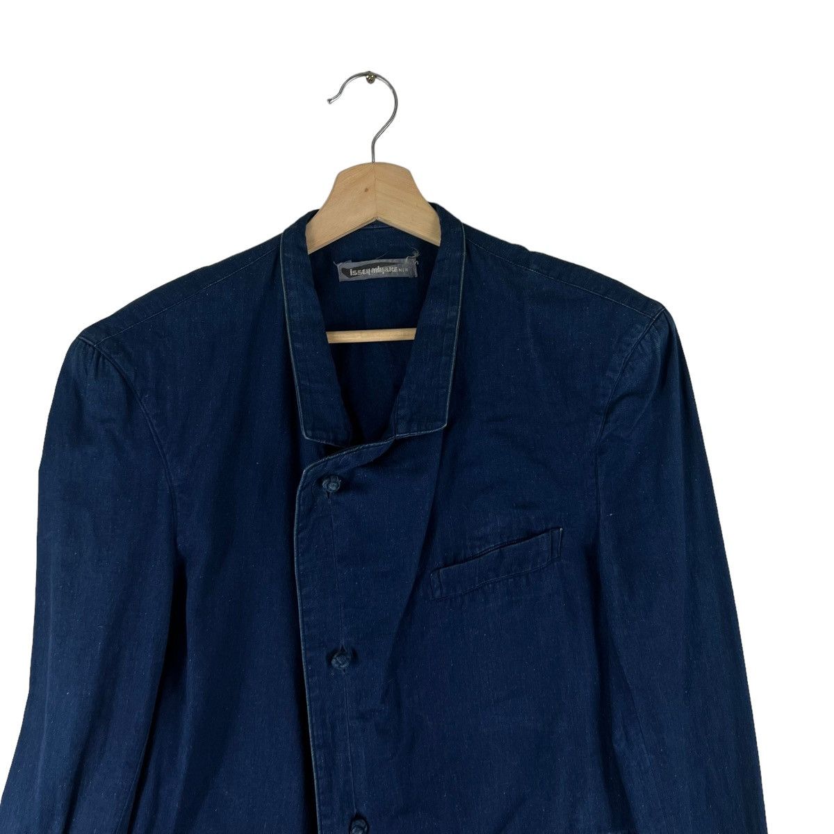 Issey Miyake ISSEY MIYAKE MEN INDIGO BLUE MANDARIN JACKET JAPAN MADE Size US S / EU 44-46 / 1 - 7 Thumbnail