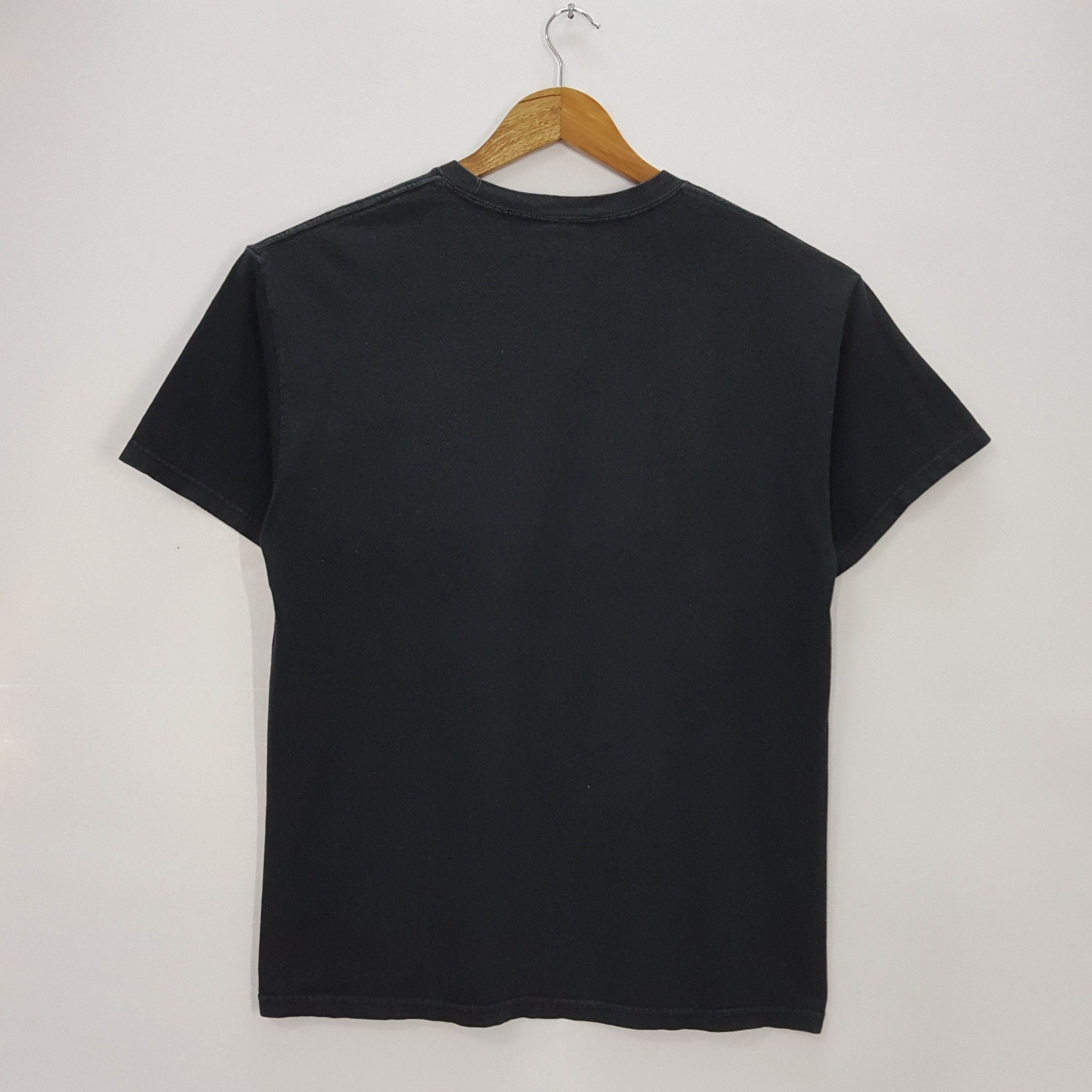 Japanese Brand × Vintage Vintage Black Rock Shooter Japan Manga Anime t-shirt Size US L / EU 52-54 / 3 - 2 Thumbnail