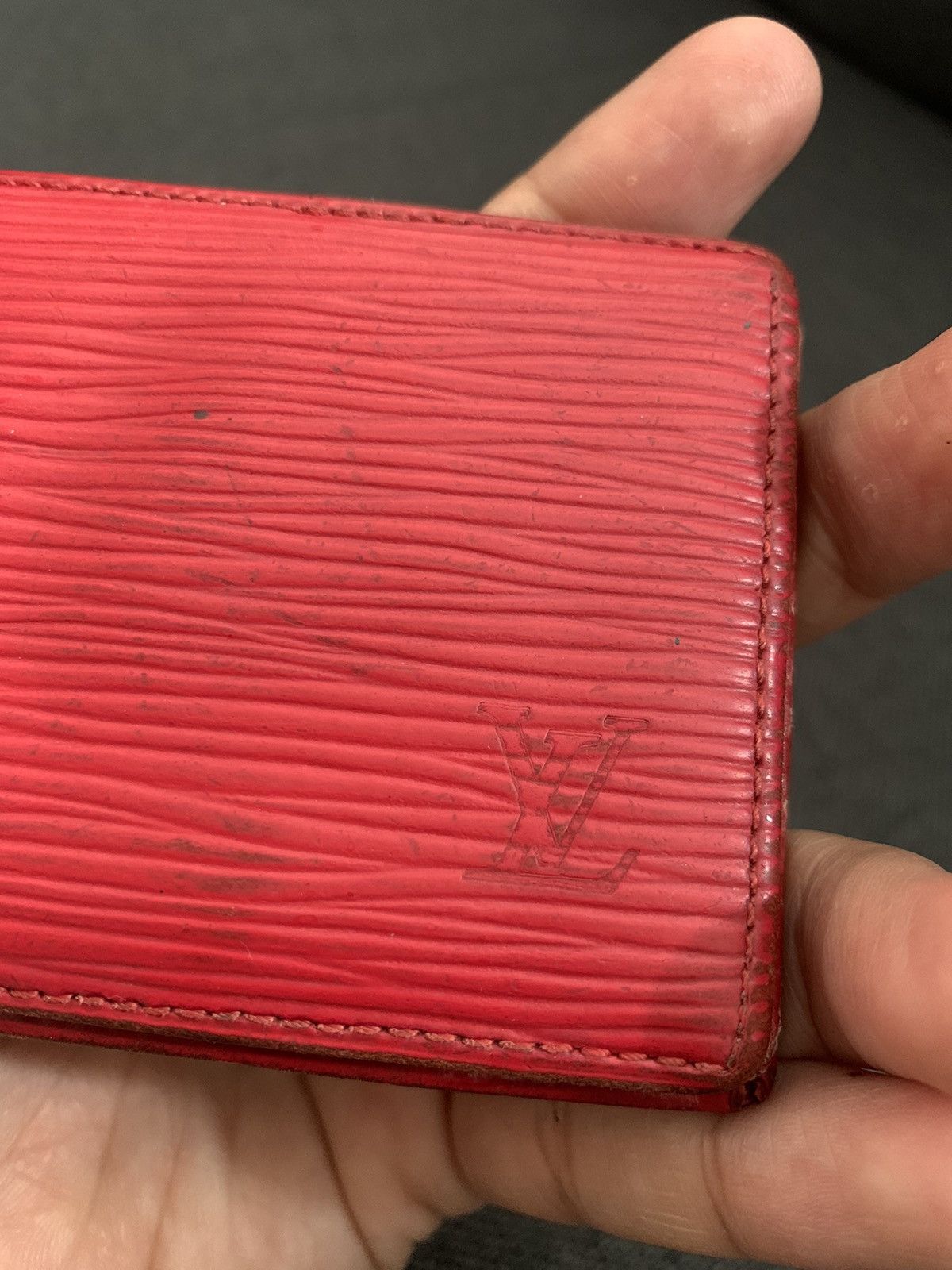 Louis Vuitton Louis Vuitton Coin Wallet Leather Red Size ONE SIZE - 2 Thumbnail