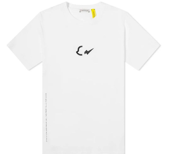 Image of 7 Moncler Frgmt Hiroshi Fujiwara Studio Logo Tee in White, Men's (Size XL)