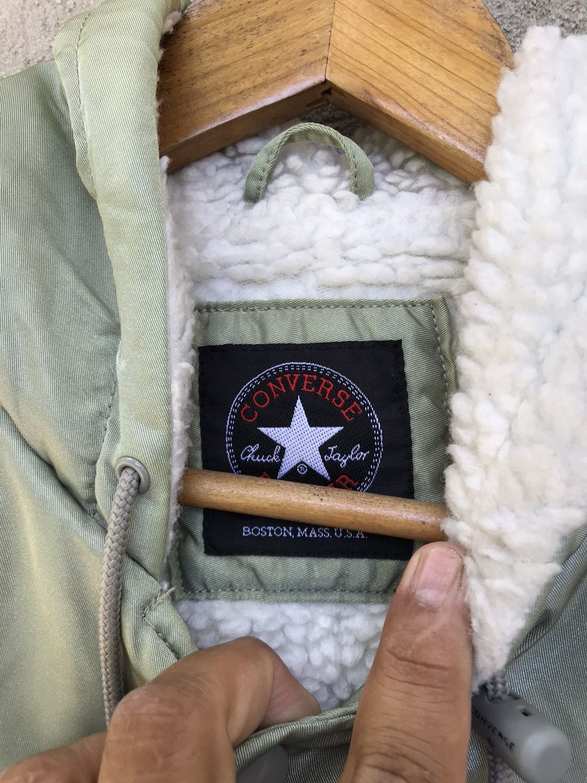 Converse × Other RARE VINTAGE Y2K CONVERSE BOSTON SPELLOUT SHERPA JACKET Size US L / EU 52-54 / 3 - 10 Thumbnail
