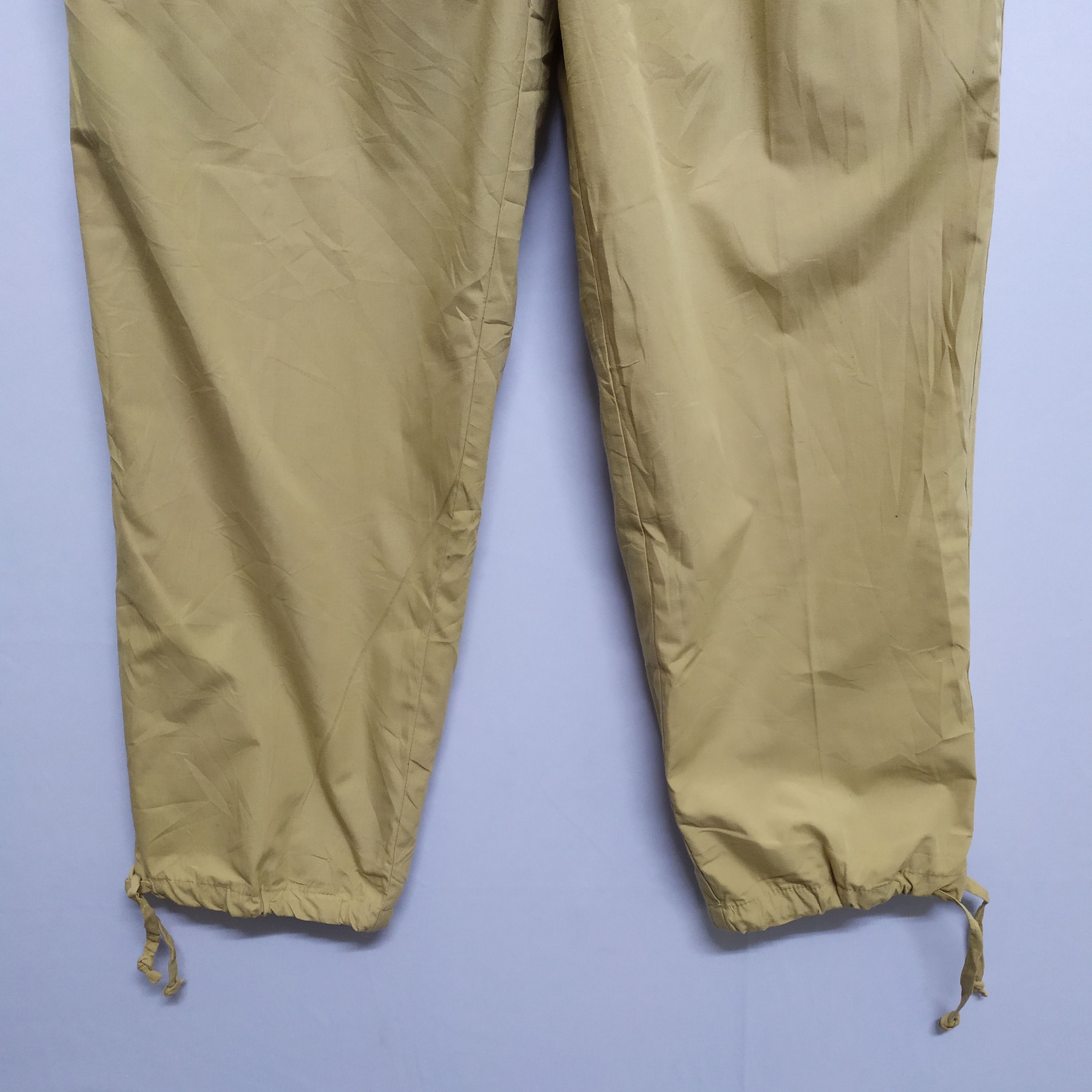 Japanese Brand JAPANESE BRAND SPRING WAIST CARGO PANTS Size US 26 / EU 42 - 3 Thumbnail
