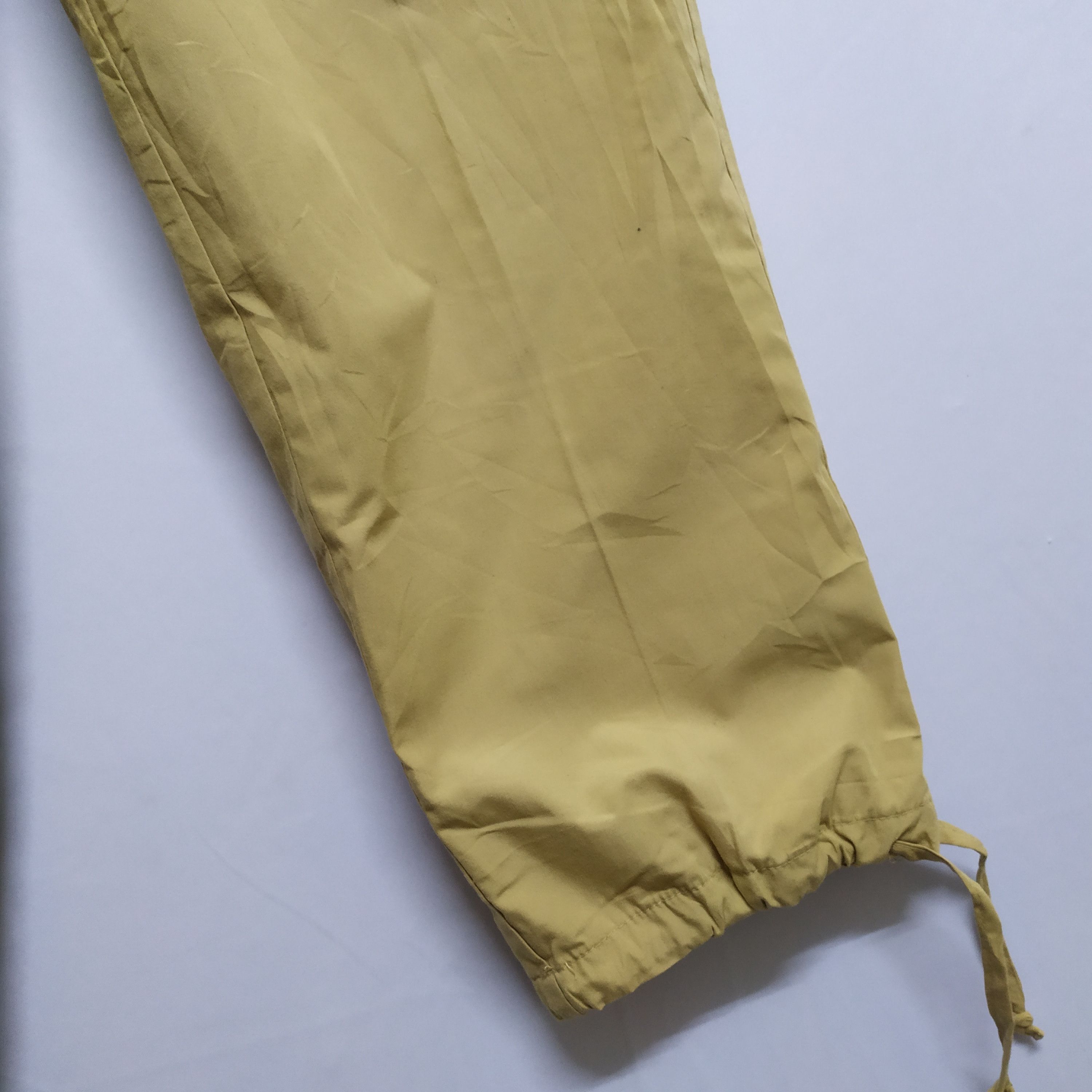 Japanese Brand JAPANESE BRAND SPRING WAIST CARGO PANTS Size US 26 / EU 42 - 6 Thumbnail