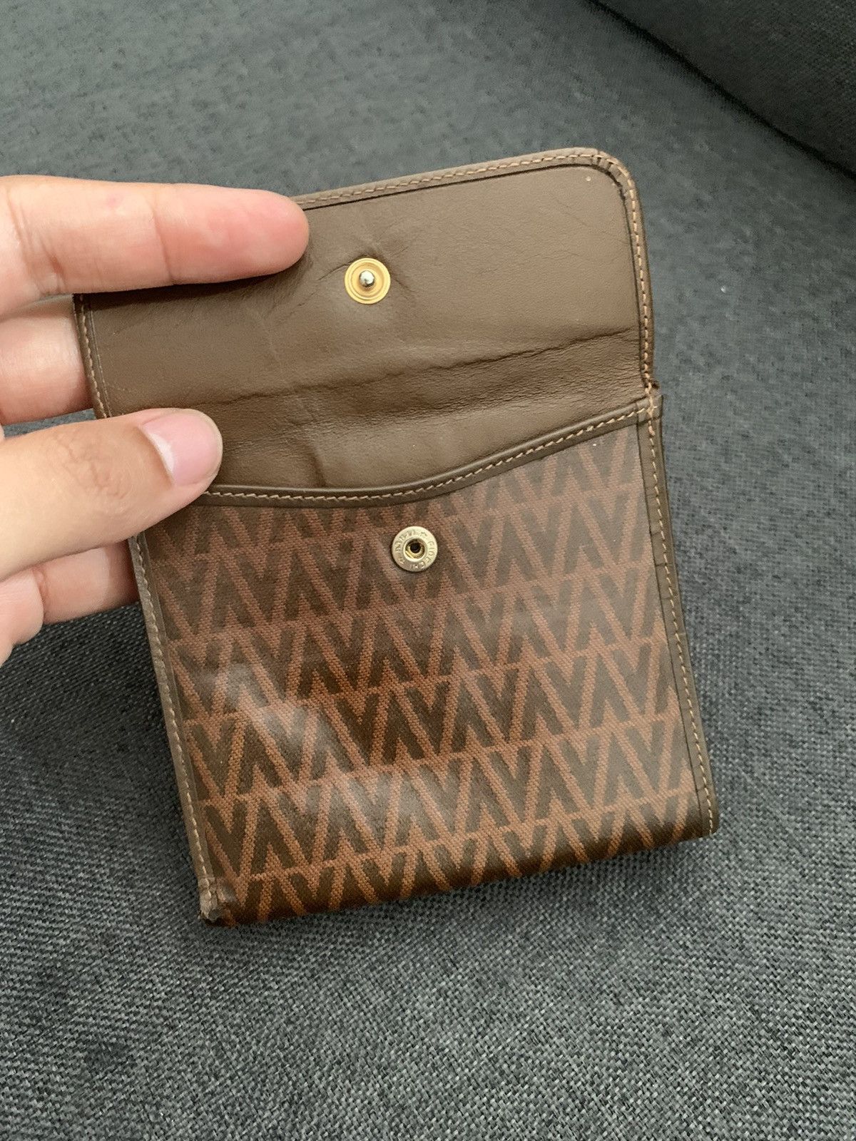 Valentino Vintage Valentino Monogram Wallet Leather Size ONE SIZE - 4 Thumbnail