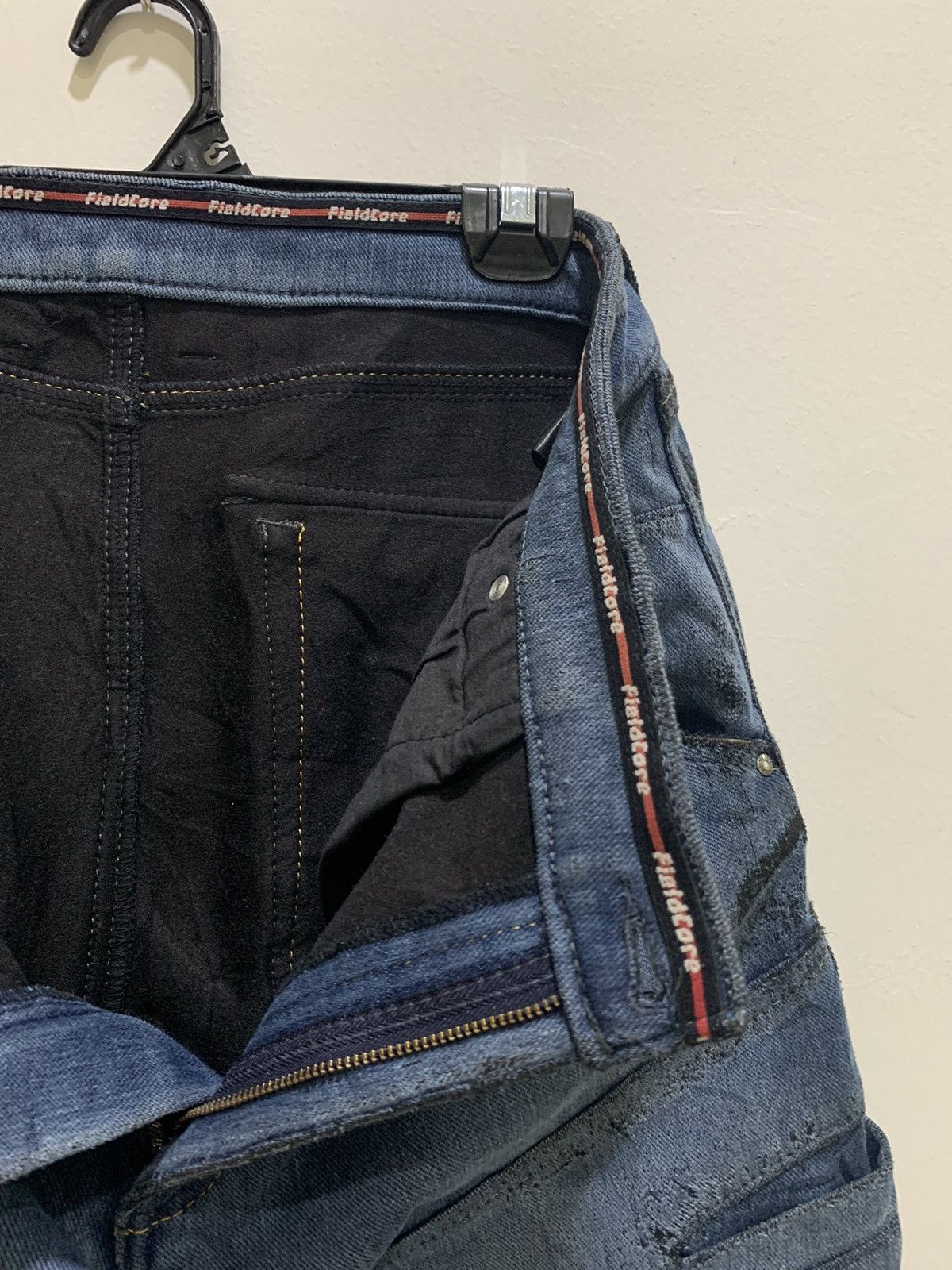 Japanese Brand FIELDCORE Curve Leg 7Pocket Distressed Denim Jean CargoPant Size US 34 / EU 50 - 18 Thumbnail