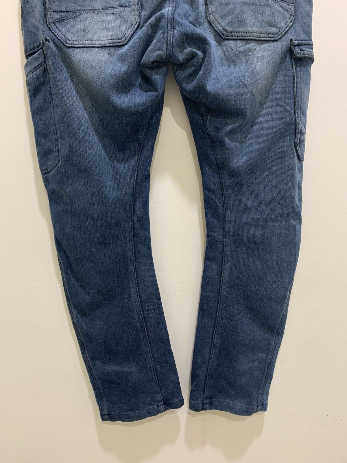Japanese Brand FIELDCORE Curve Leg 7Pocket Distressed Denim Jean CargoPant Size US 34 / EU 50 - 11 Thumbnail