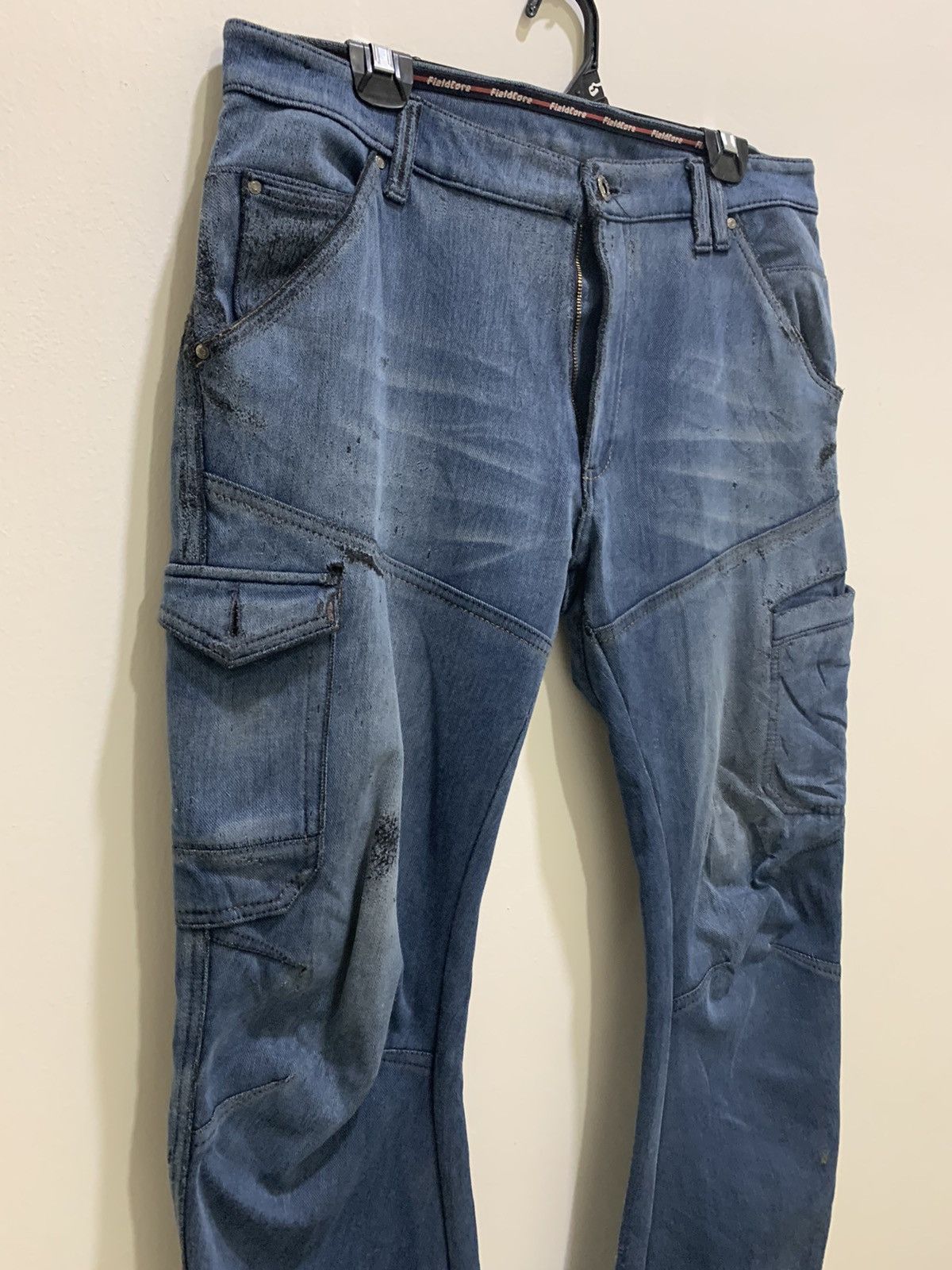 Japanese Brand FIELDCORE Curve Leg 7Pocket Distressed Denim Jean CargoPant Size US 34 / EU 50 - 6 Thumbnail