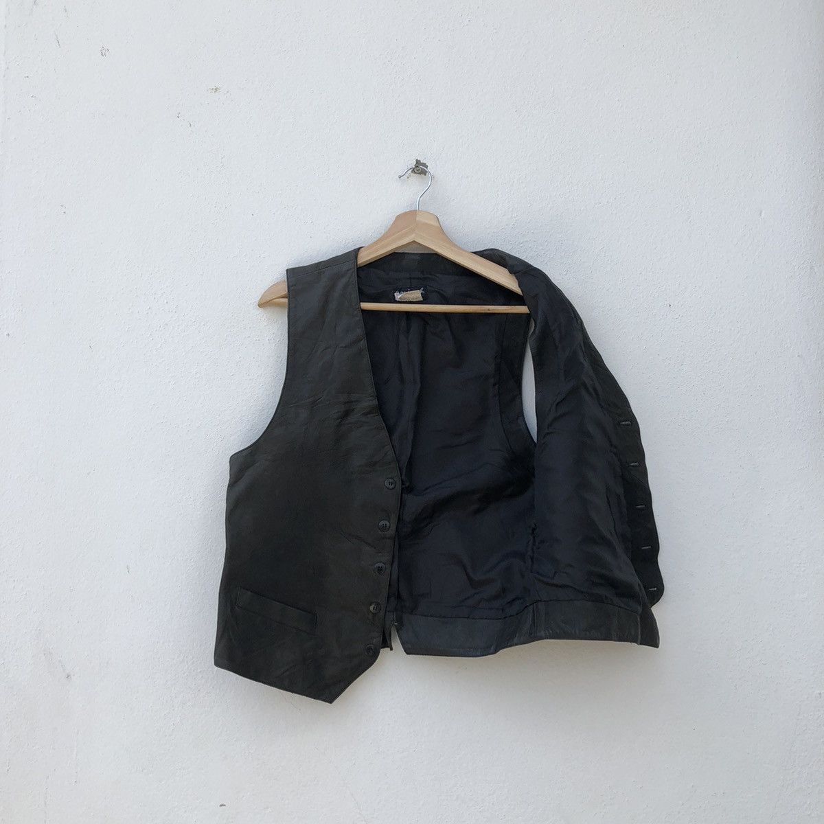 agnes b. VINTAGE WAISTCOATS LEATHER AGNES B MADE IN FRANCE Size US M / EU 48-50 / 2 - 9 Thumbnail