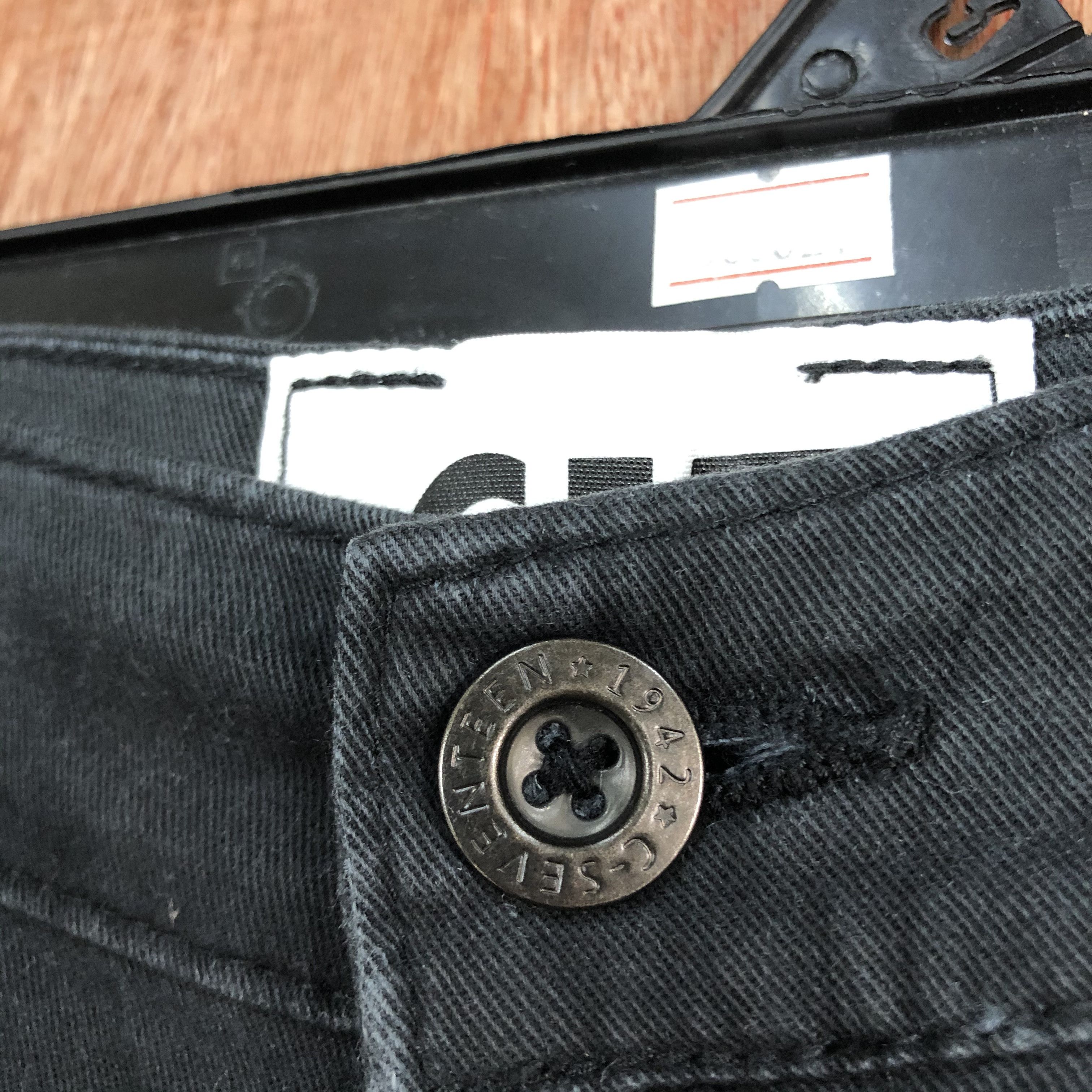 Japanese Brand C17 90s Streetwear Skinny Slimfit Casual Trouser Slack Pant Size US 28 / EU 44 - 4 Thumbnail