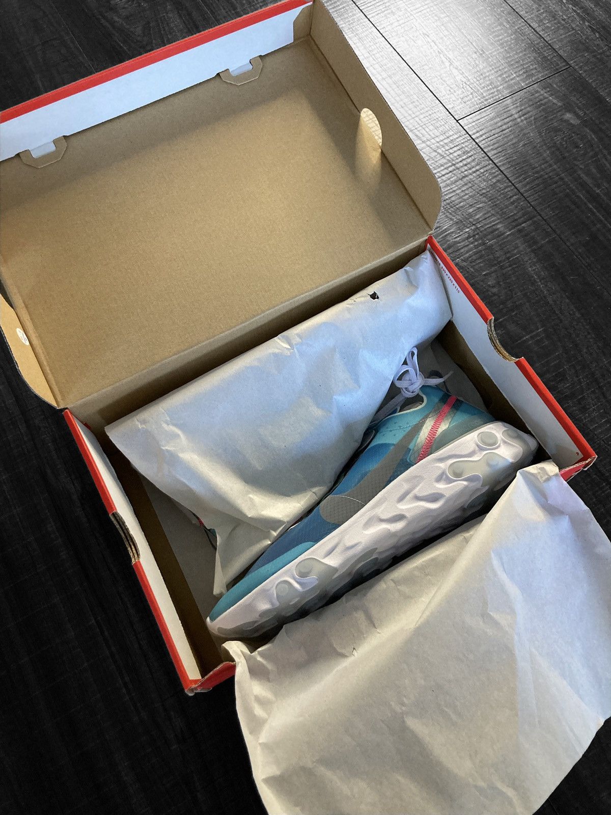 Nike NIKE React Element 87 Royal Tint 2019 Size US 10.5 / EU 43-44 - 4 Thumbnail