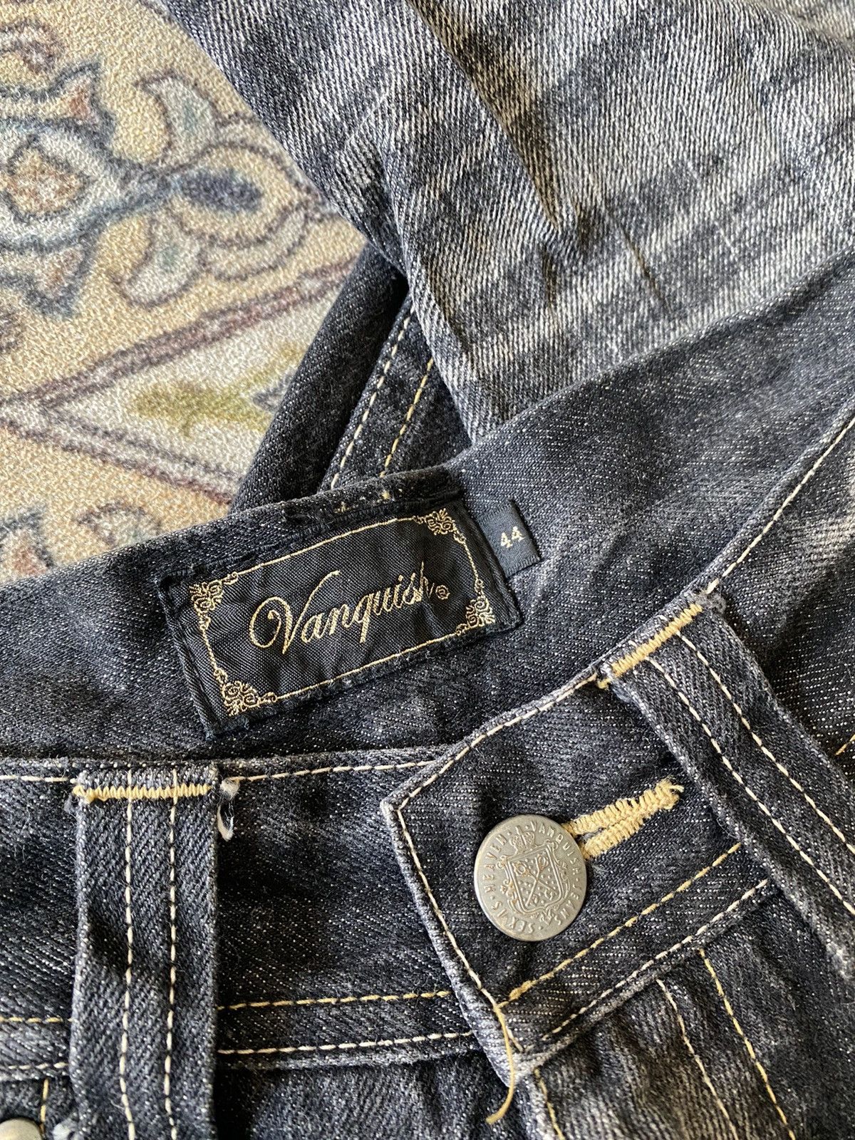 Vanquish Vanquish Studded Distressed Denim Flare Jeans LGB Size US 30 / EU 46 - 14 Thumbnail