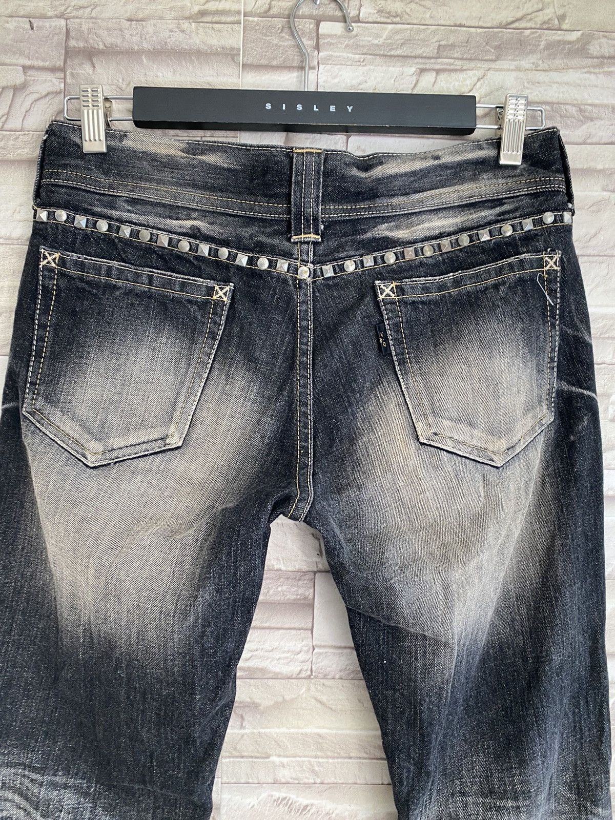 Vanquish Vanquish Studded Distressed Denim Flare Jeans LGB Size US 30 / EU 46 - 10 Thumbnail