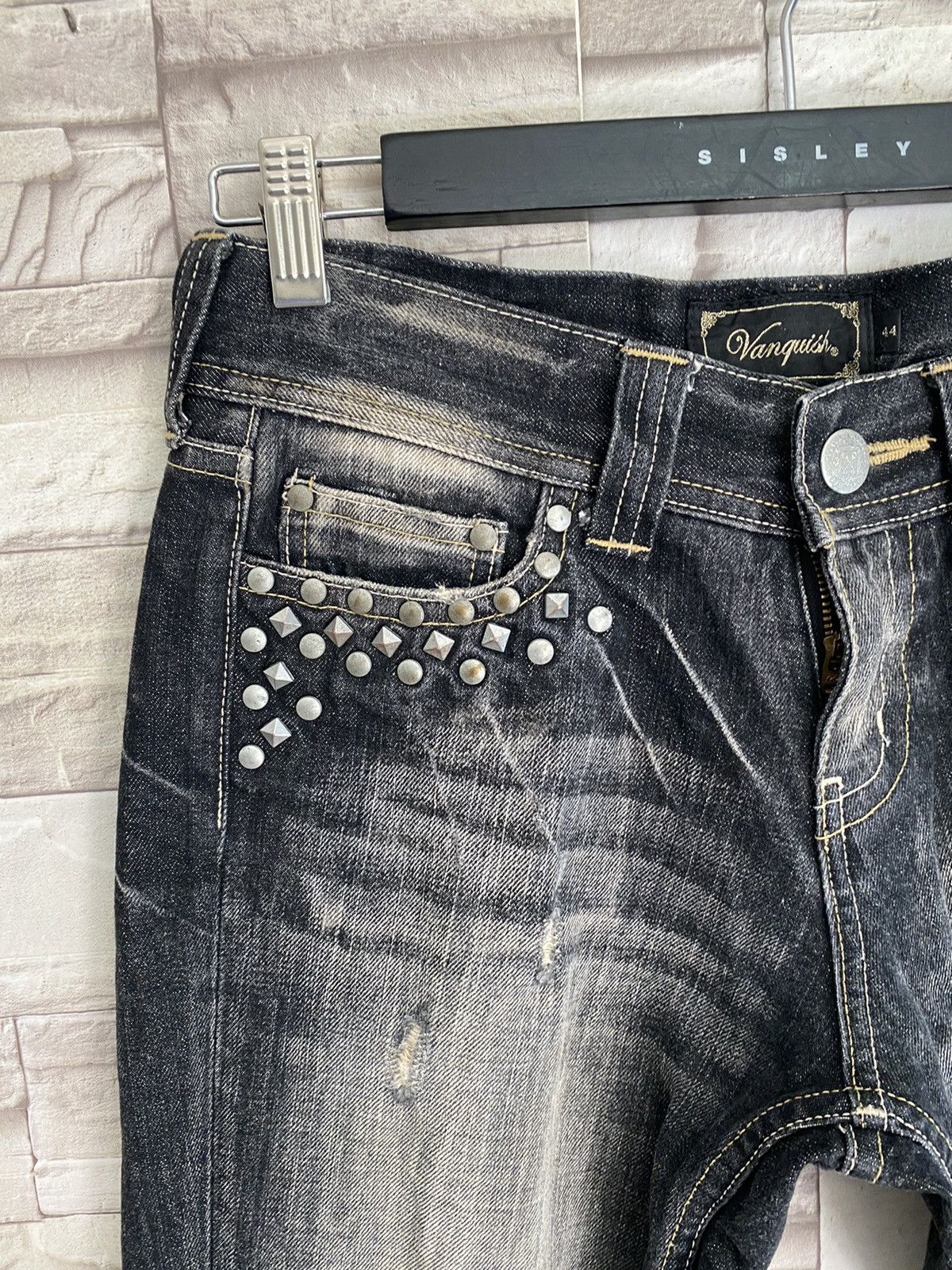 Vanquish Vanquish Studded Distressed Denim Flare Jeans LGB Size US 30 / EU 46 - 7 Thumbnail