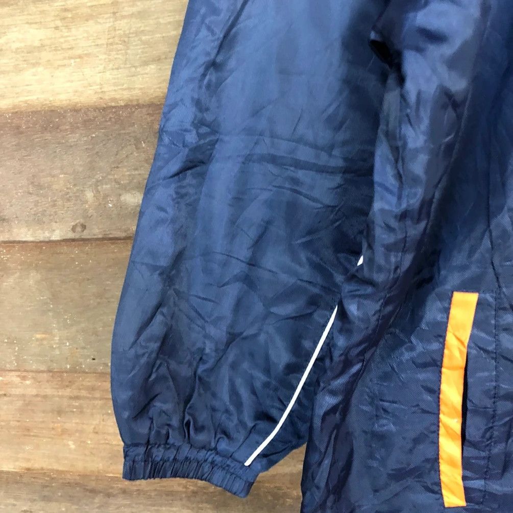 Champion DL Champion vintage Blue Light Jacket windbreaker #2957 Size US L / EU 52-54 / 3 - 12 Thumbnail