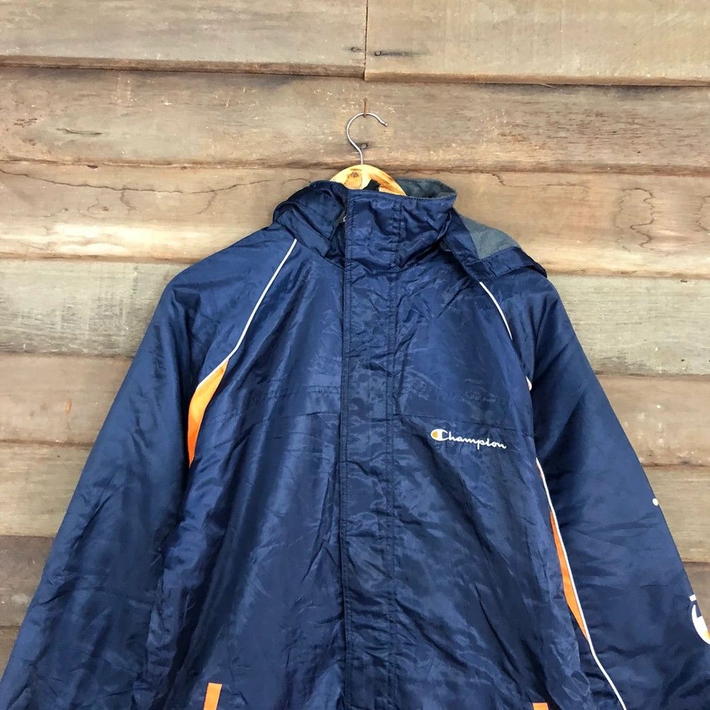 Champion DL Champion vintage Blue Light Jacket windbreaker #2957 Size US L / EU 52-54 / 3 - 9 Thumbnail