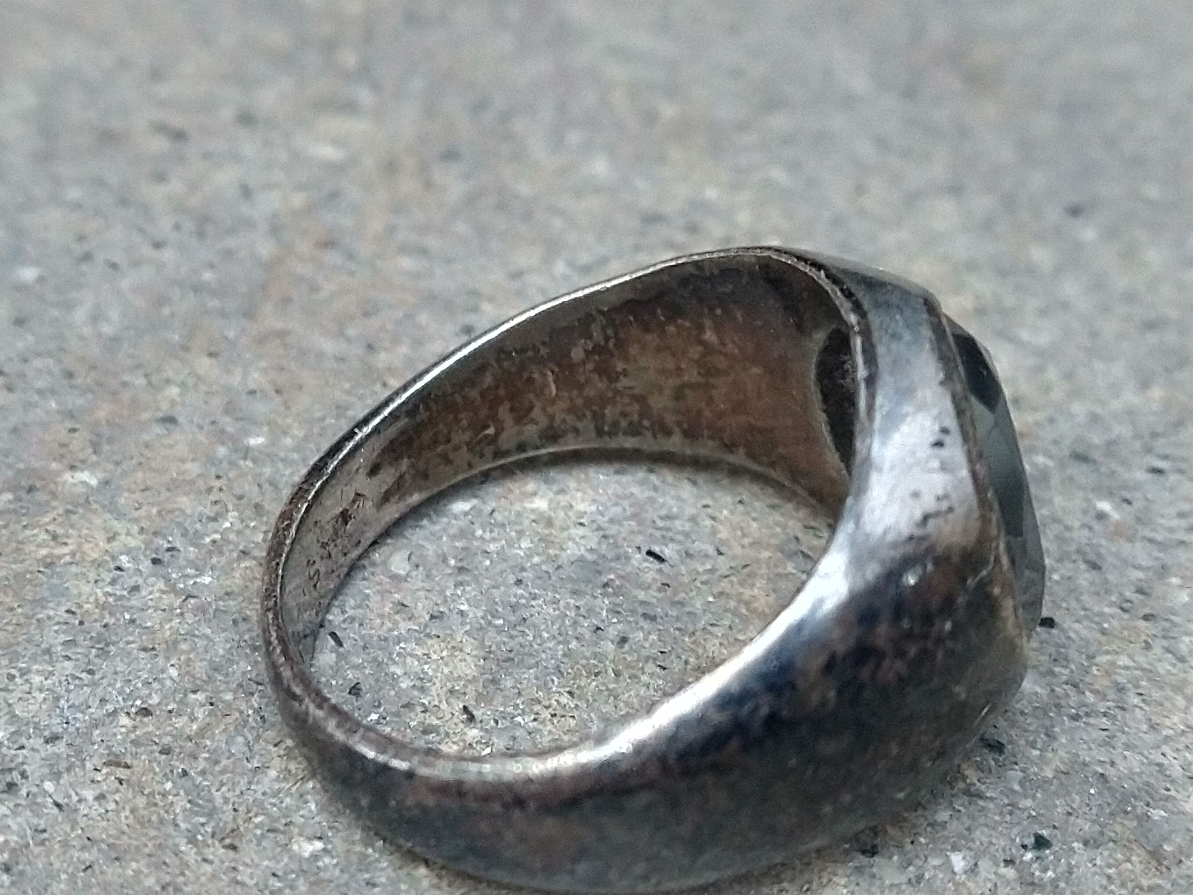 Other Vintage Sterling Silver Ring Size 9.5 Hematite Round Faceted Size ONE SIZE - 9 Thumbnail