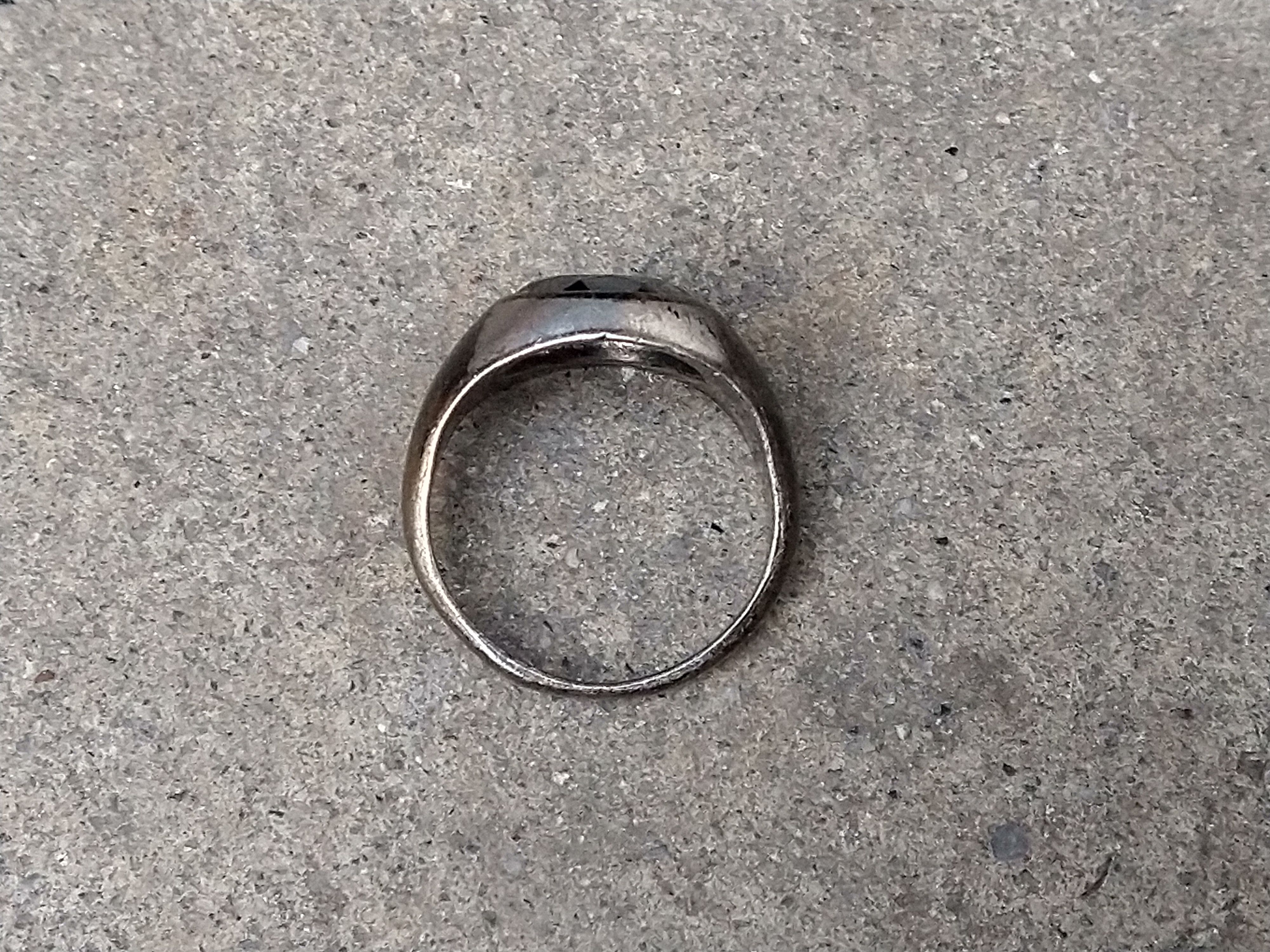 Other Vintage Sterling Silver Ring Size 9.5 Hematite Round Faceted Size ONE SIZE - 7 Thumbnail