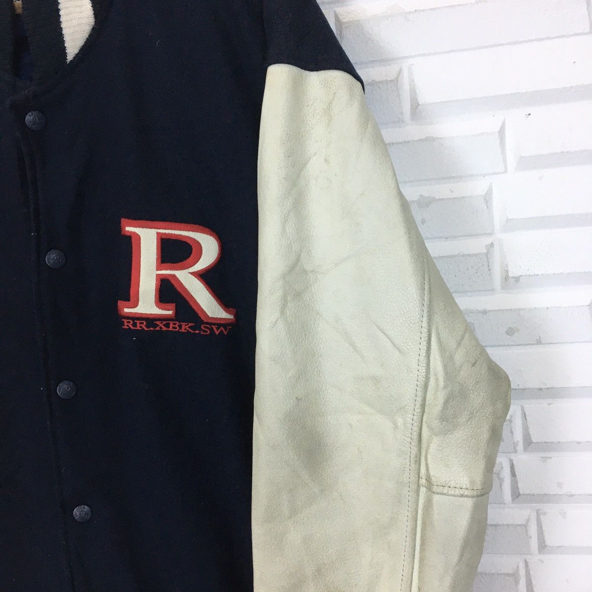 Japanese Brand RRKBLOW GRAFFITI NYC WOOL LEATHER SLEEVE VARSITY Size US L / EU 52-54 / 3 - 6 Thumbnail