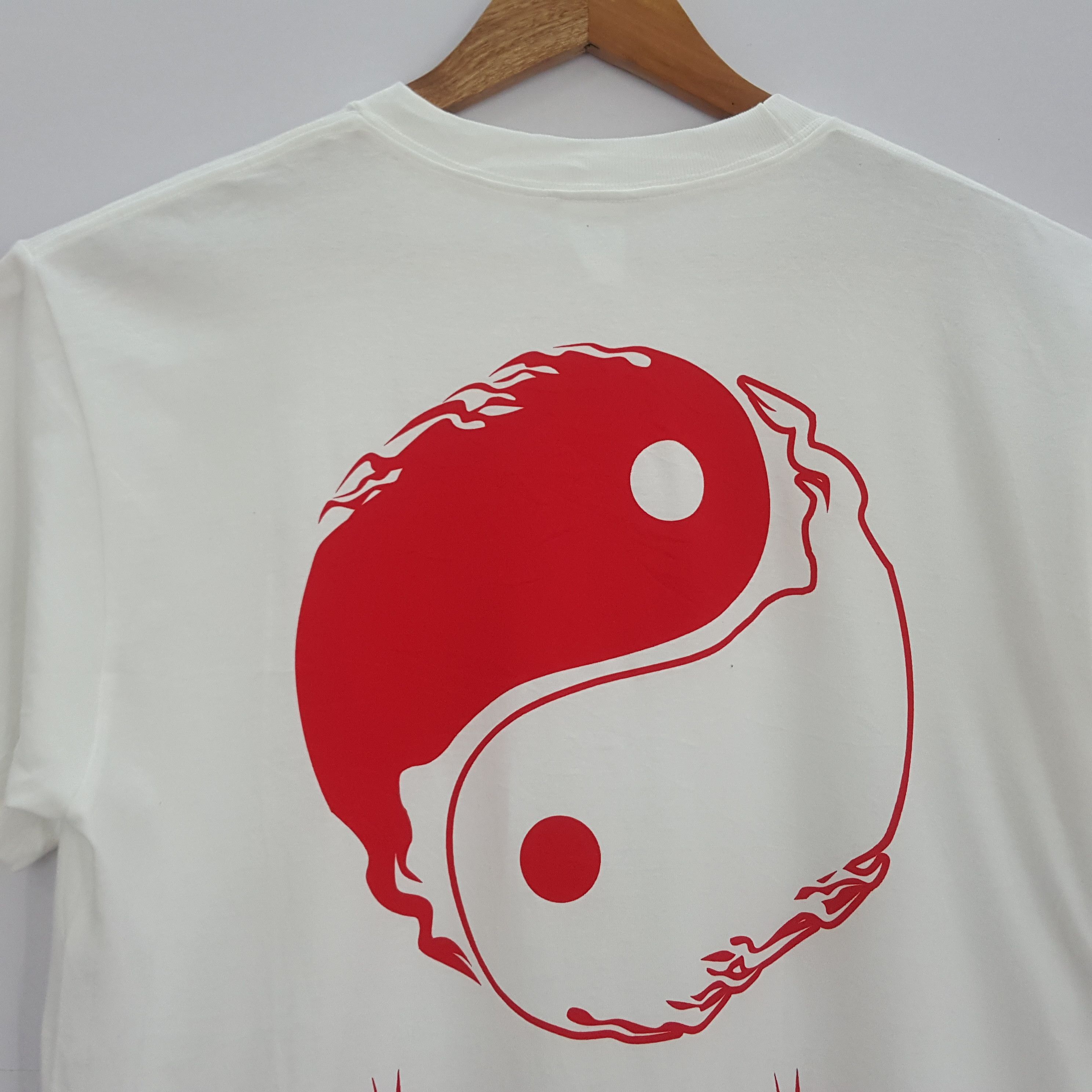 Japanese Brand × Vintage Vintage Japanese Brand Yang Ying Fire Work Design t-shirt Size US L / EU 52-54 / 3 - 4 Thumbnail
