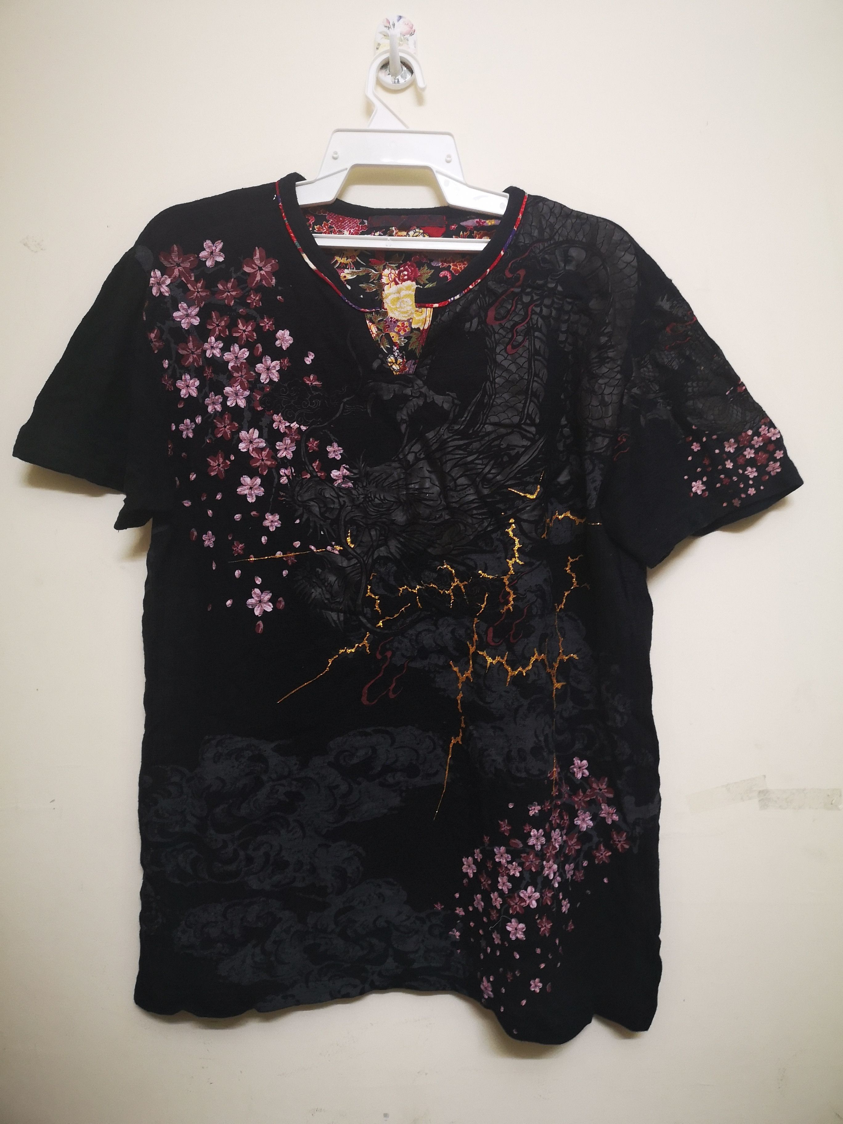 Designer × Japanese Brand Sakura and Dragon Full Printed Shirt Size US L / EU 52-54 / 3 - 1 Thumbnail