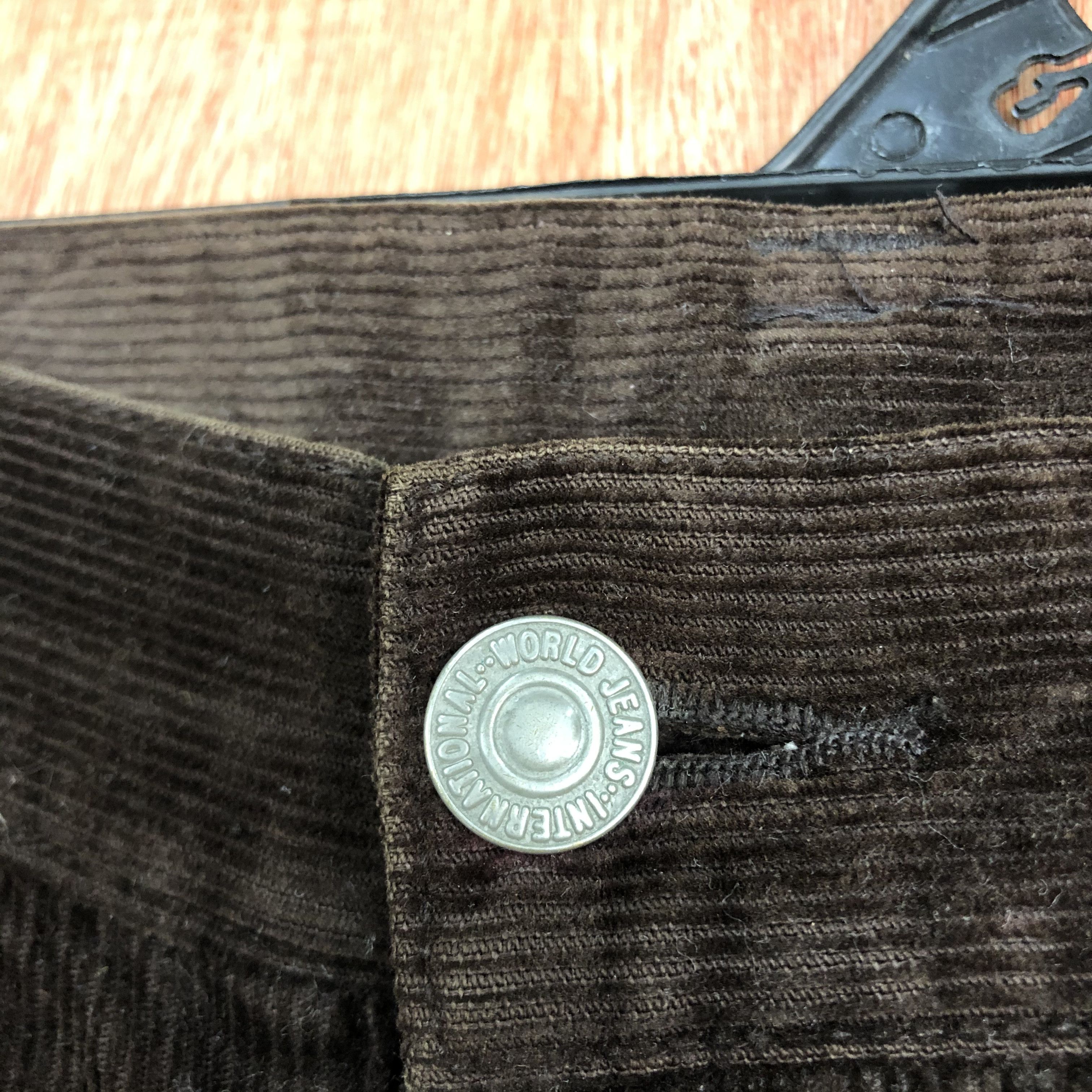 Uniqlo UNIQLO Vintage 90s Corduroy Velvet Casual Trouser Jean Pant Size US 29 - 5 Thumbnail